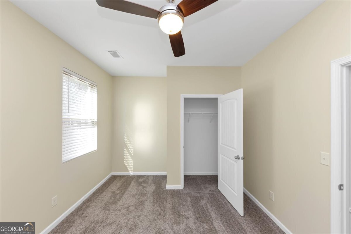 2896 S Hills Property Photo 15