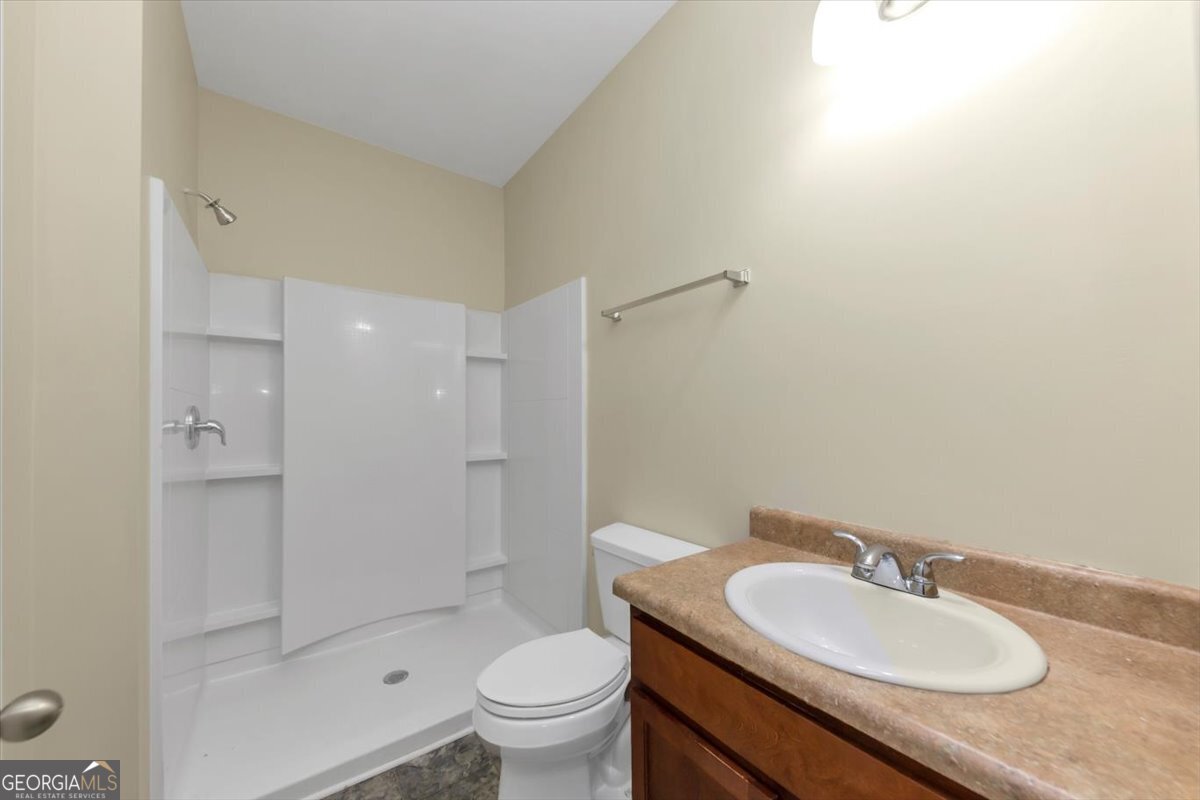2896 S Hills Property Photo 17