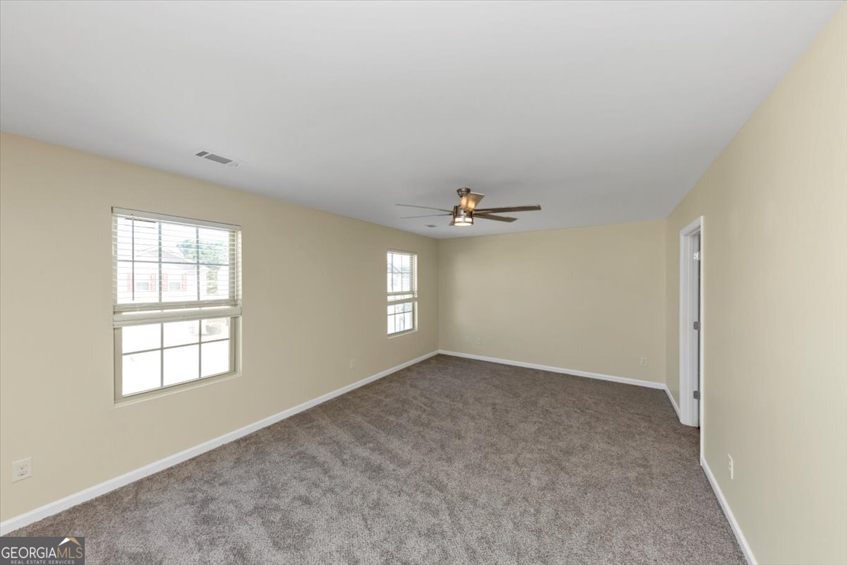 2896 S Hills Property Photo 20
