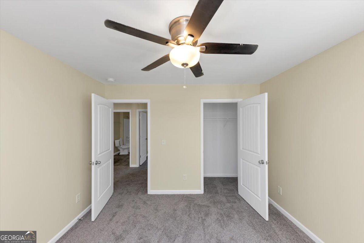 2896 S Hills Property Photo 32