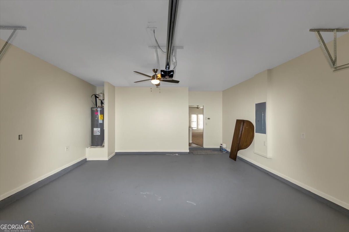 2896 S Hills Property Photo 37
