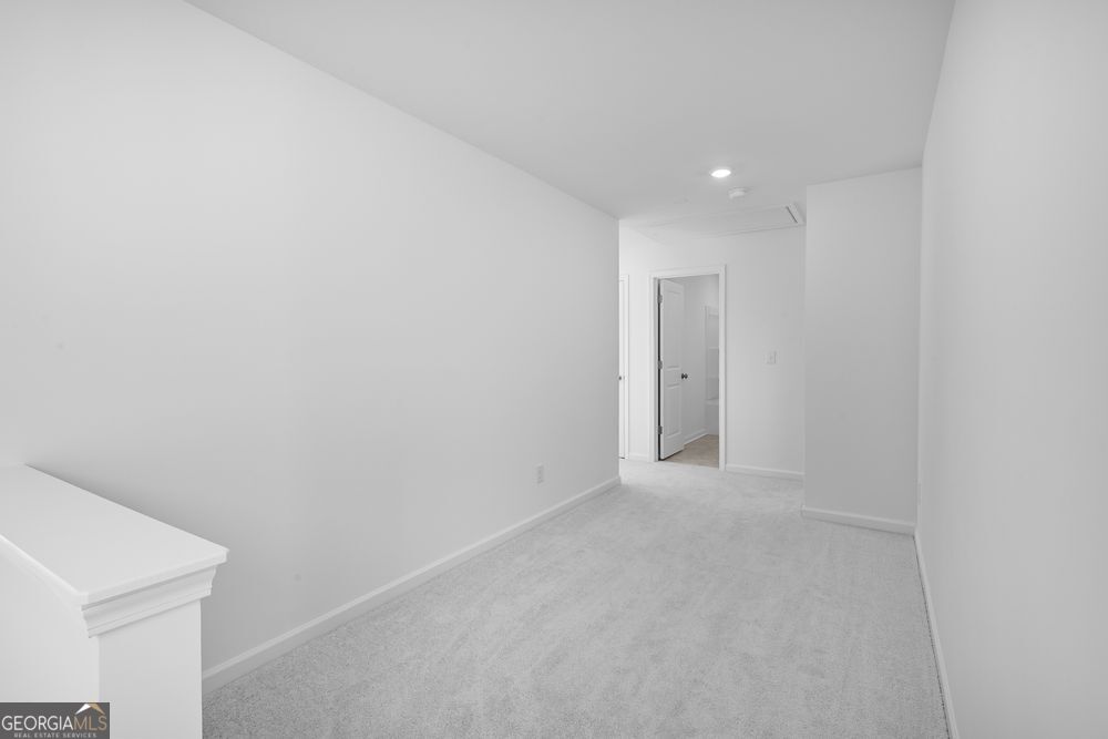 231 Groveton Court Property Photo 32