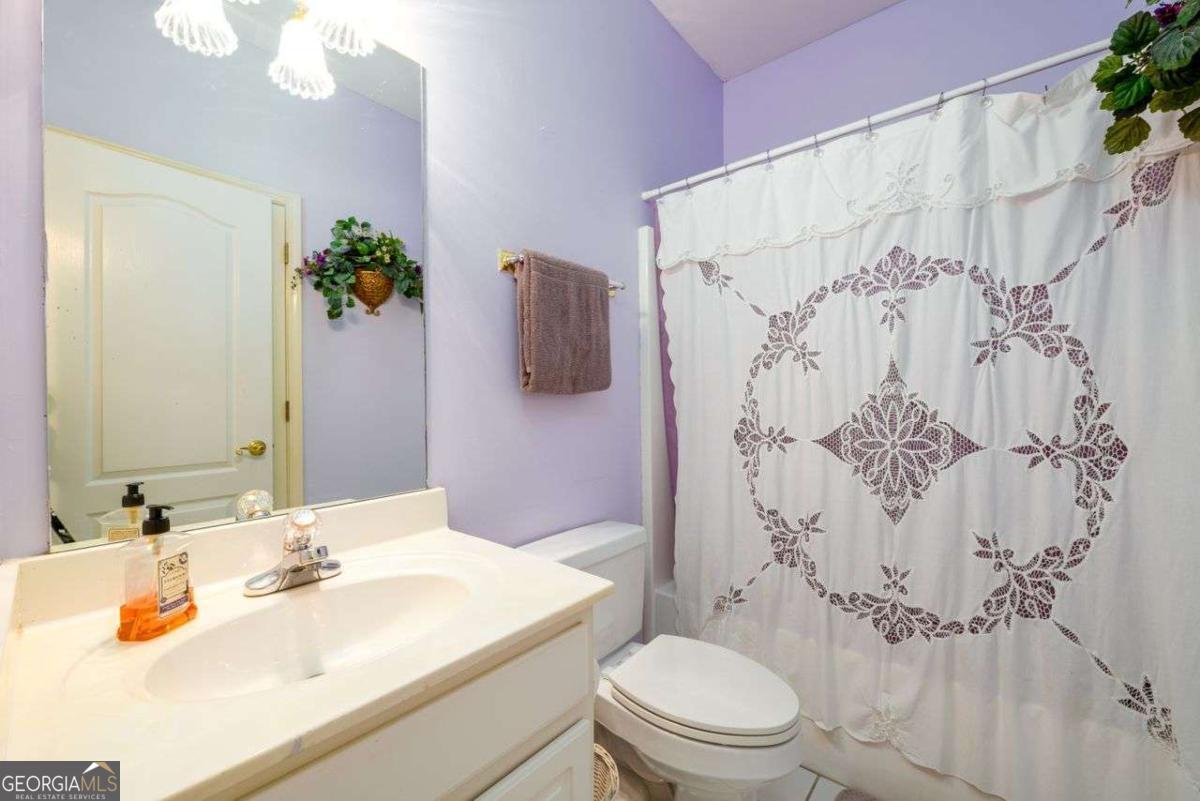 2430 Harbin Springs Cove Property Photo 18