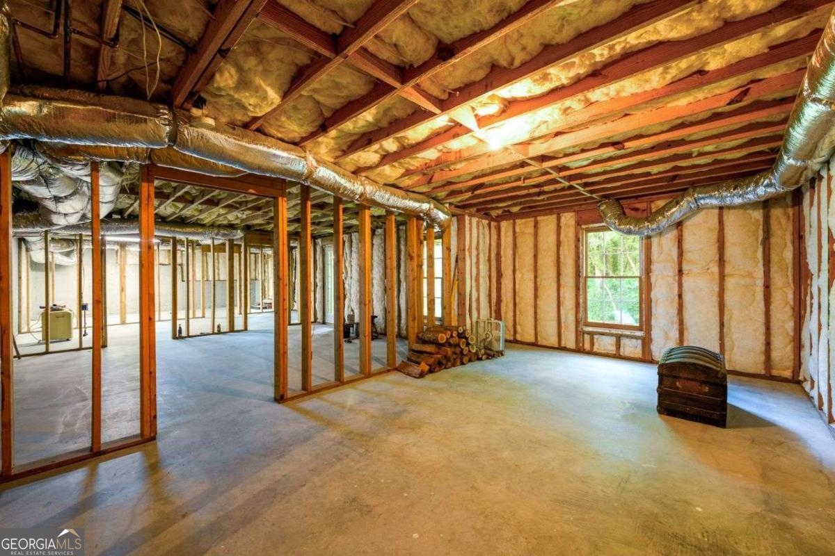 2430 Harbin Springs Cove Property Photo 33