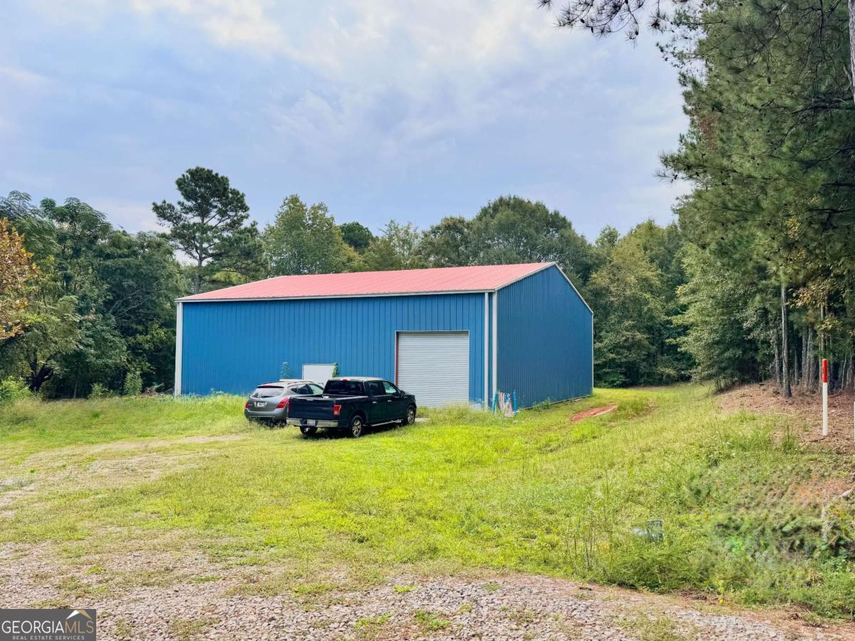 2850 Commerce Road Property Photo 1