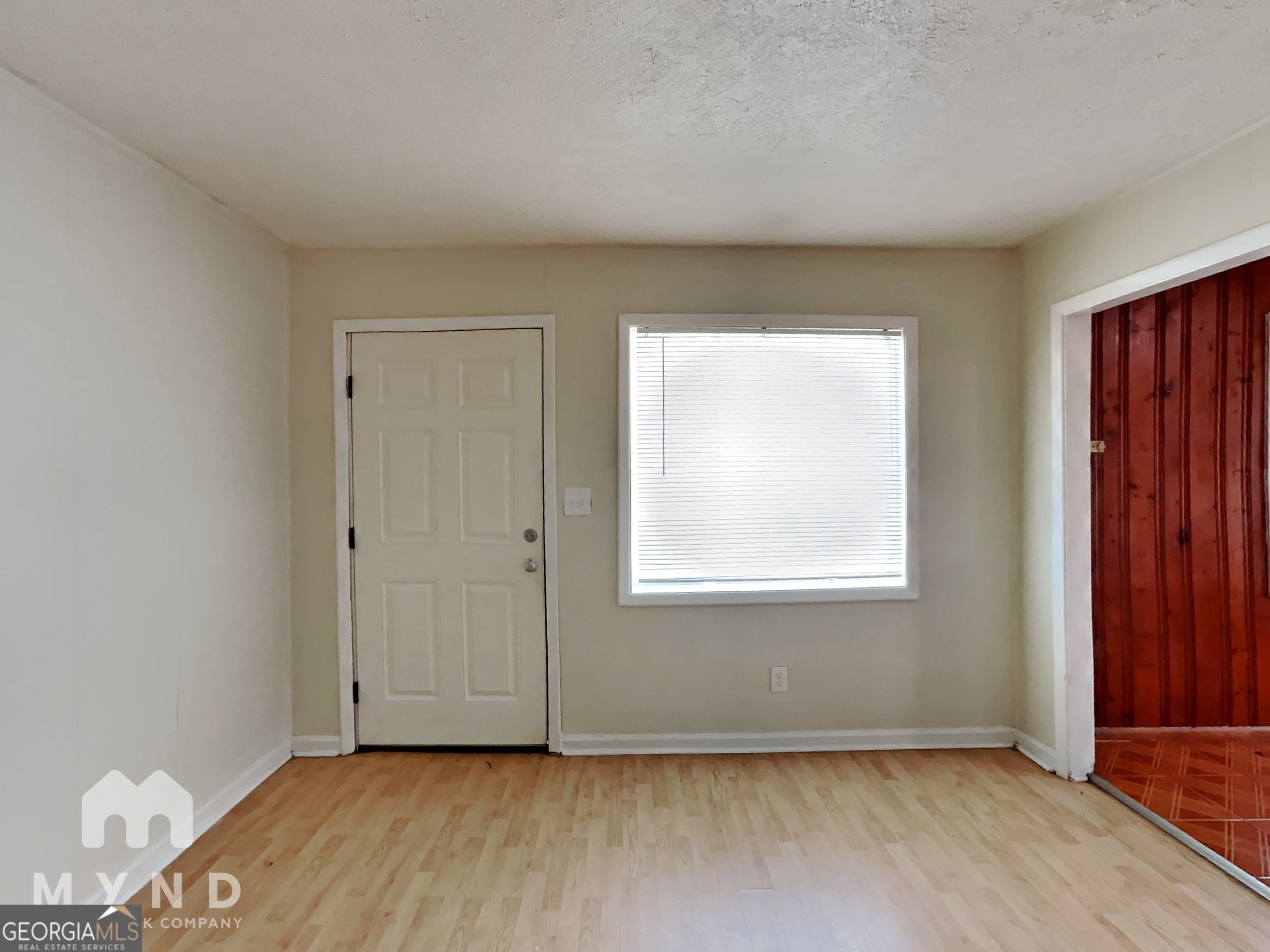 730 Hill Street Property Photo 5