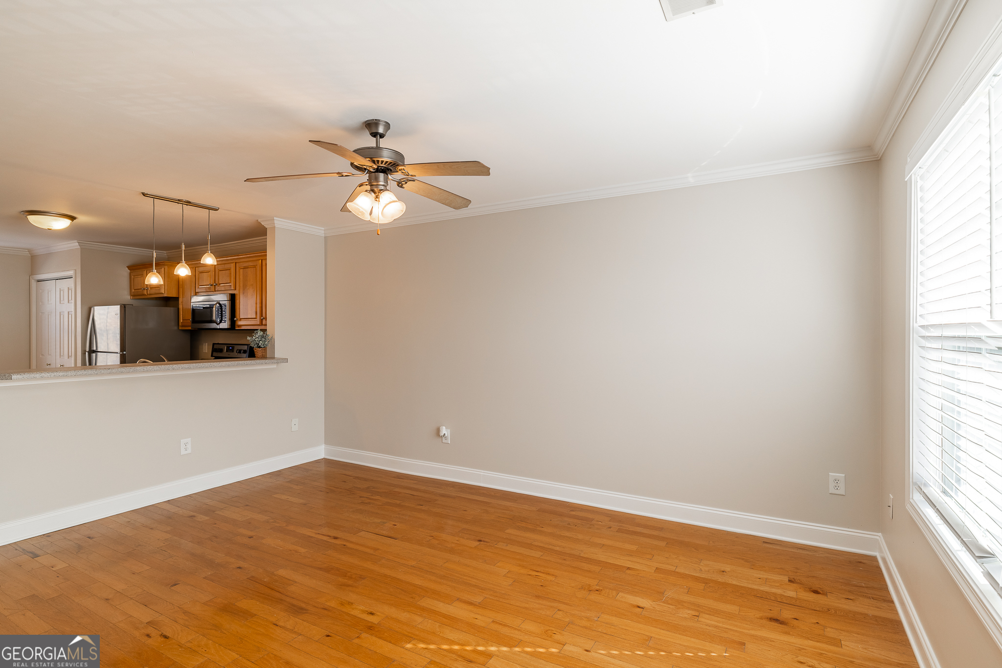 105 Whitehead Road # 21 Property Photo 4