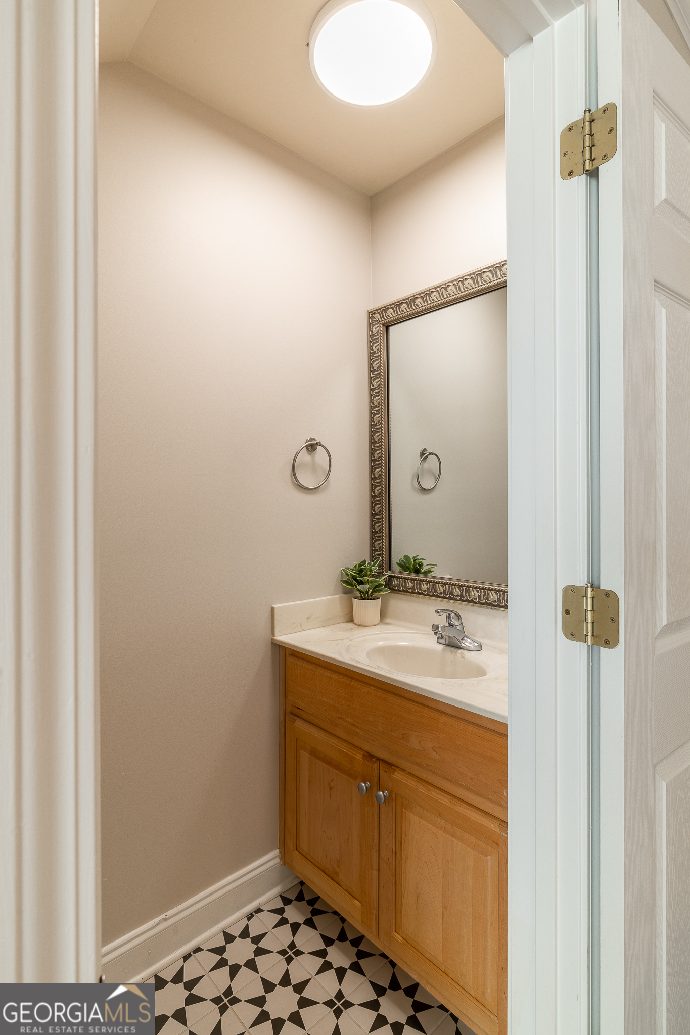 105 Whitehead Road # 21 Property Photo 12