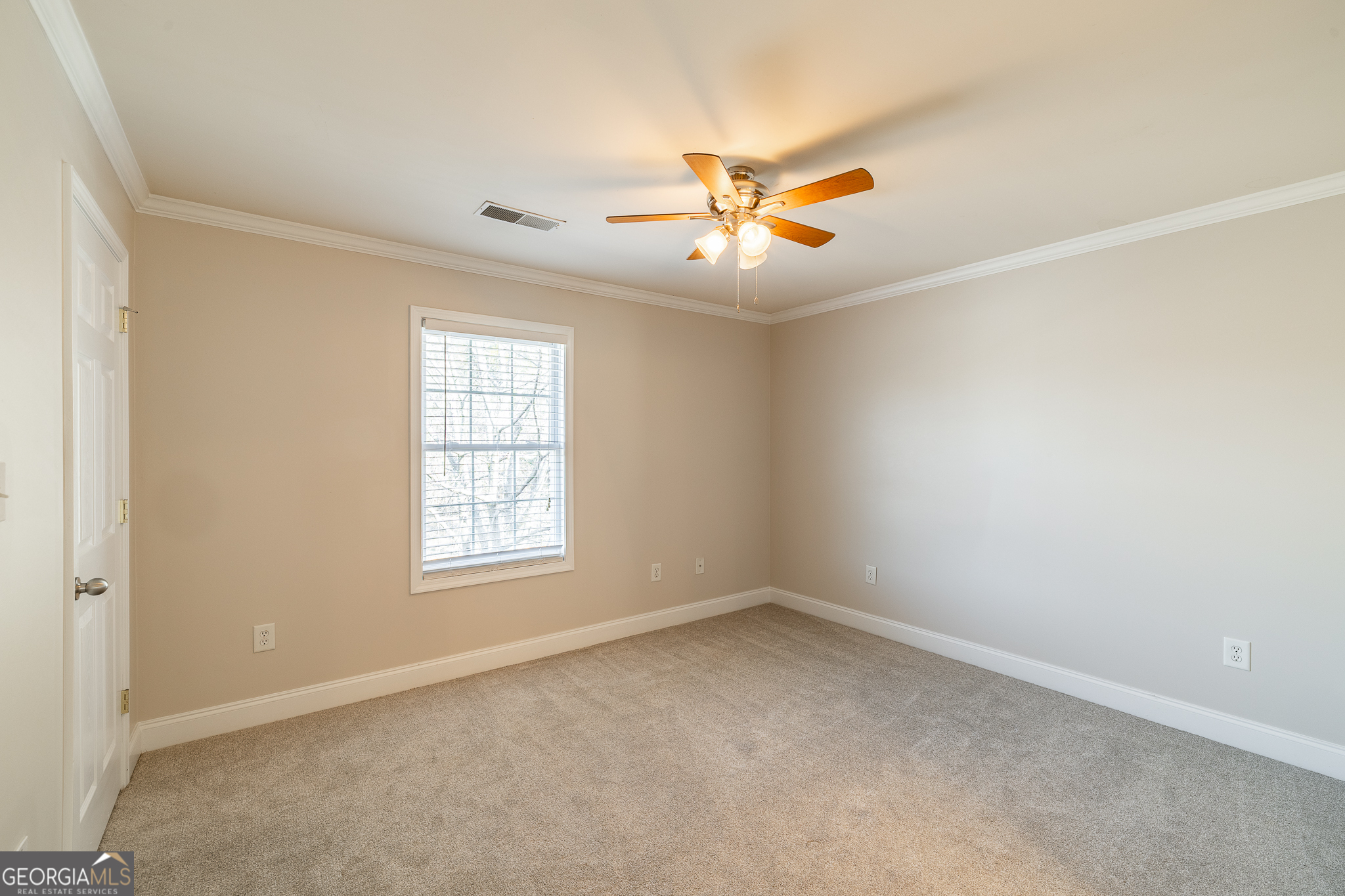 105 Whitehead Road # 21 Property Photo 13