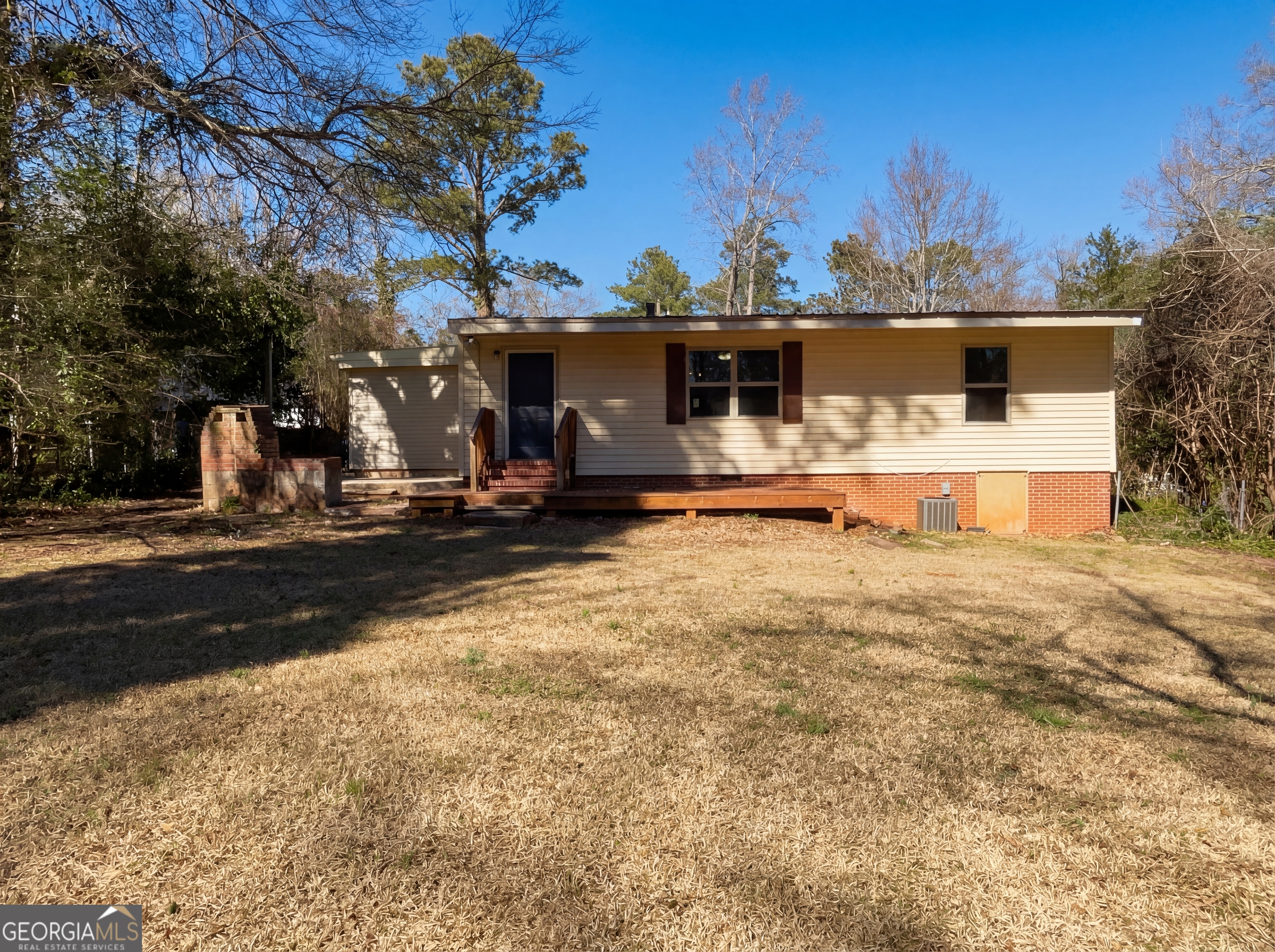 310 Terrace Street Property Photo 5