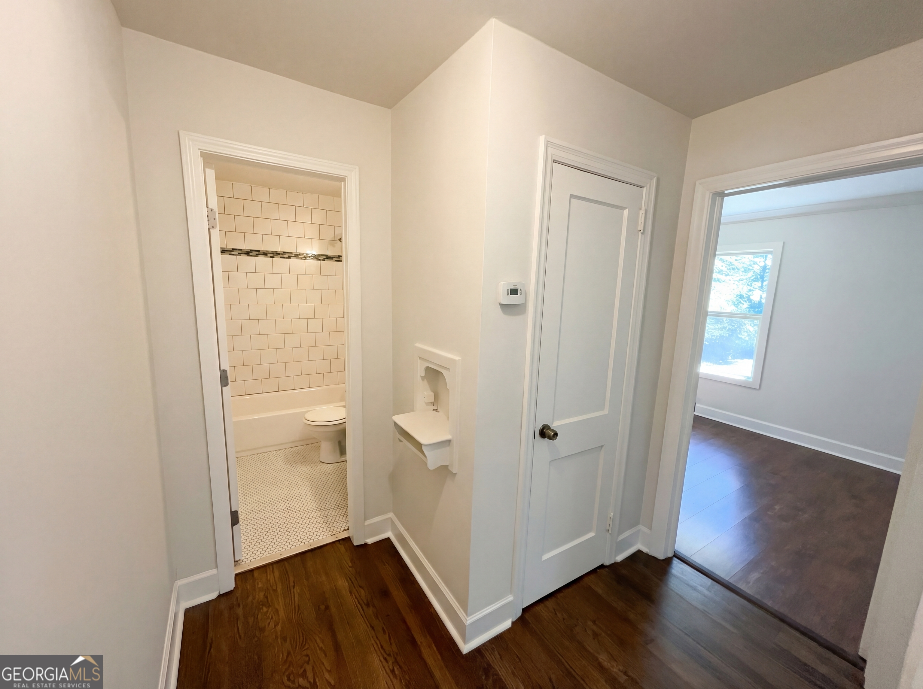 310 Terrace Street Property Photo 18