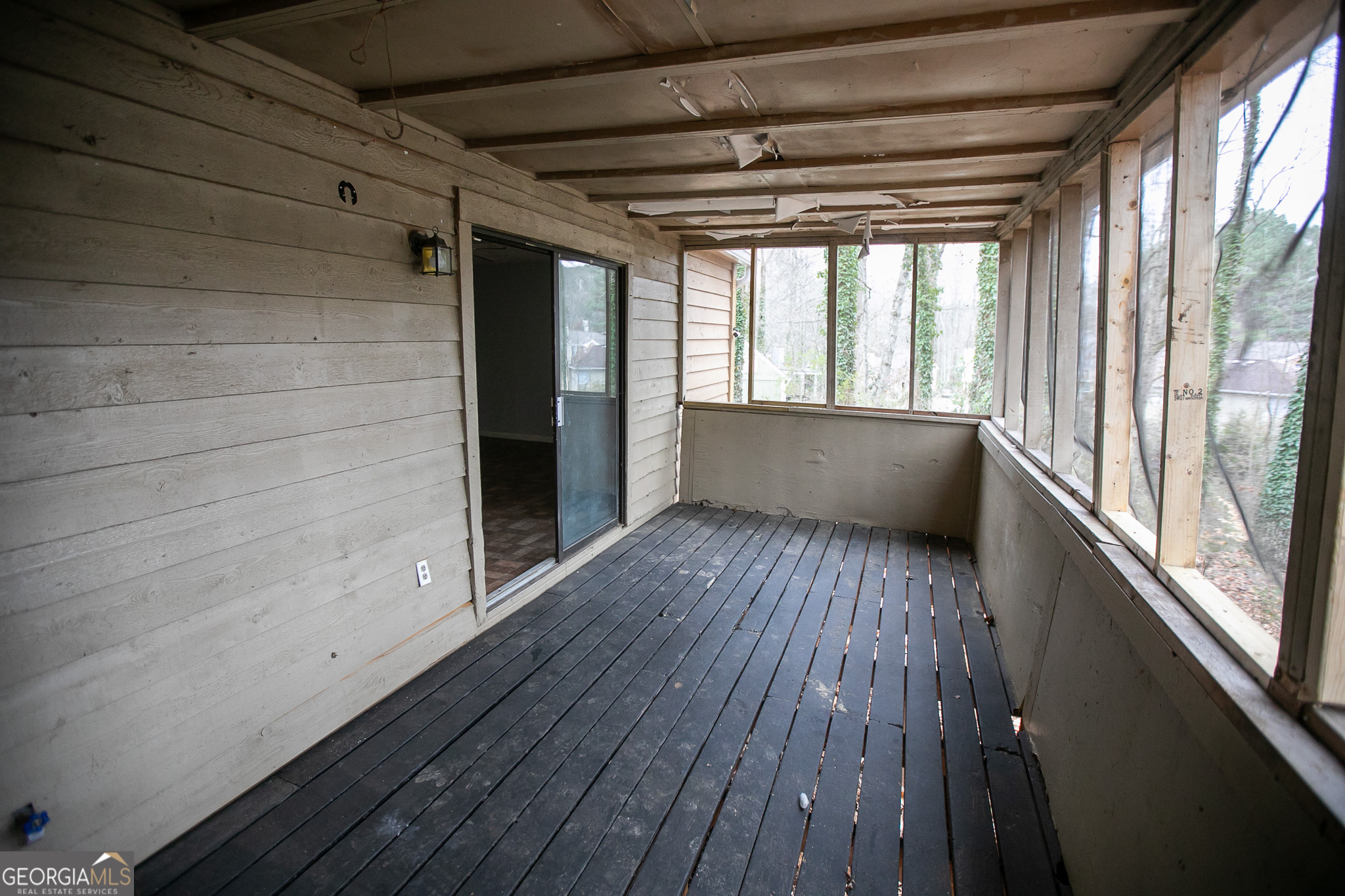 4903 Martins Crossing Road Property Photo 2