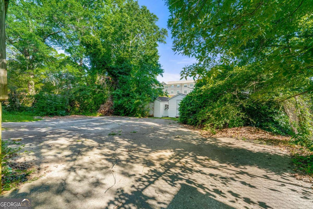 1851 Penelope Road Nw Property Photo 14