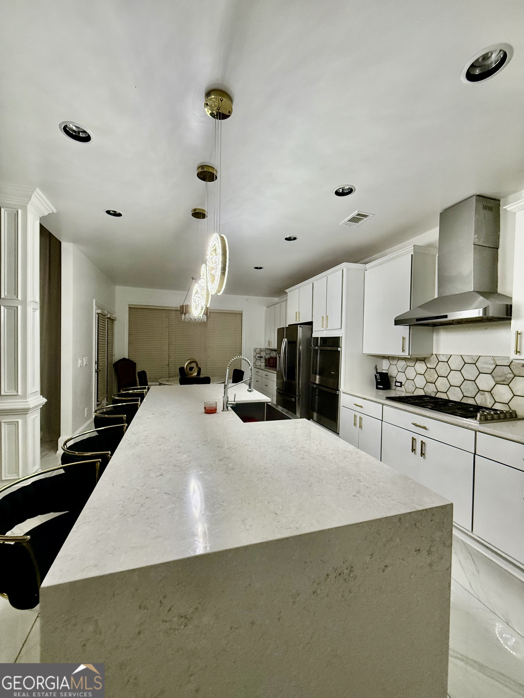 6409 Caledon Court Property Photo 13