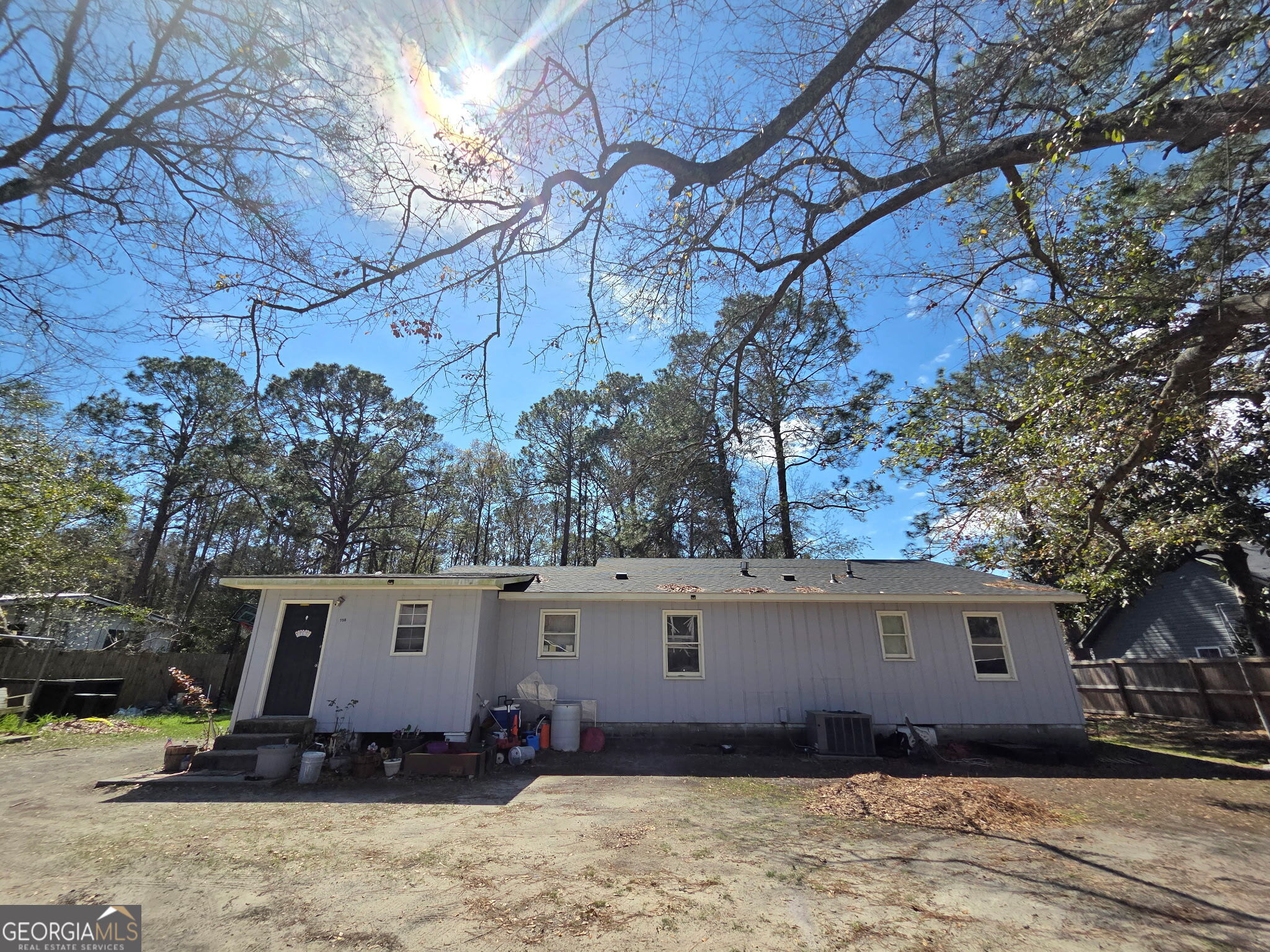 758 Hearn Road Property Photo 2