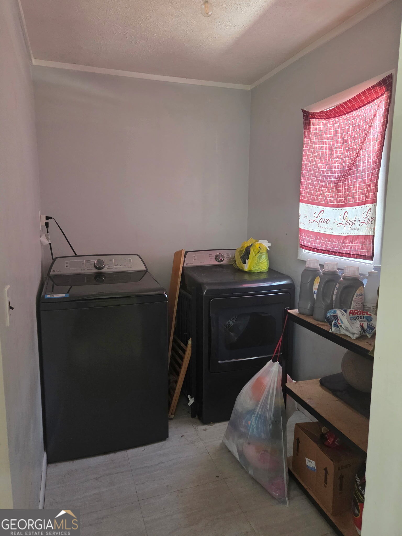 758 Hearn Road Property Photo 16