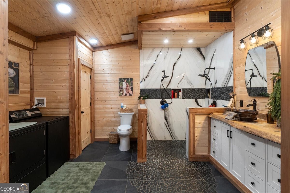 284 Snow Farm Road Property Photo 15
