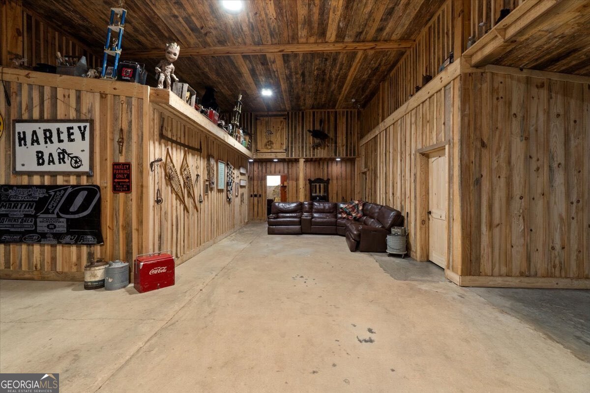 284 Snow Farm Road Property Photo 35
