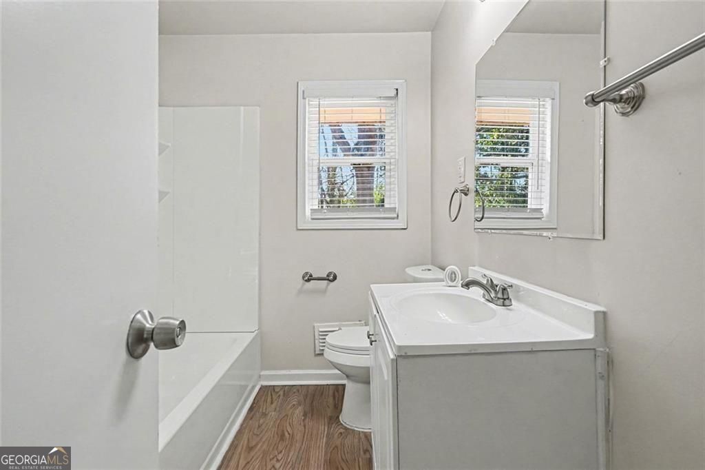 1660 Valencia Road Property Photo 17