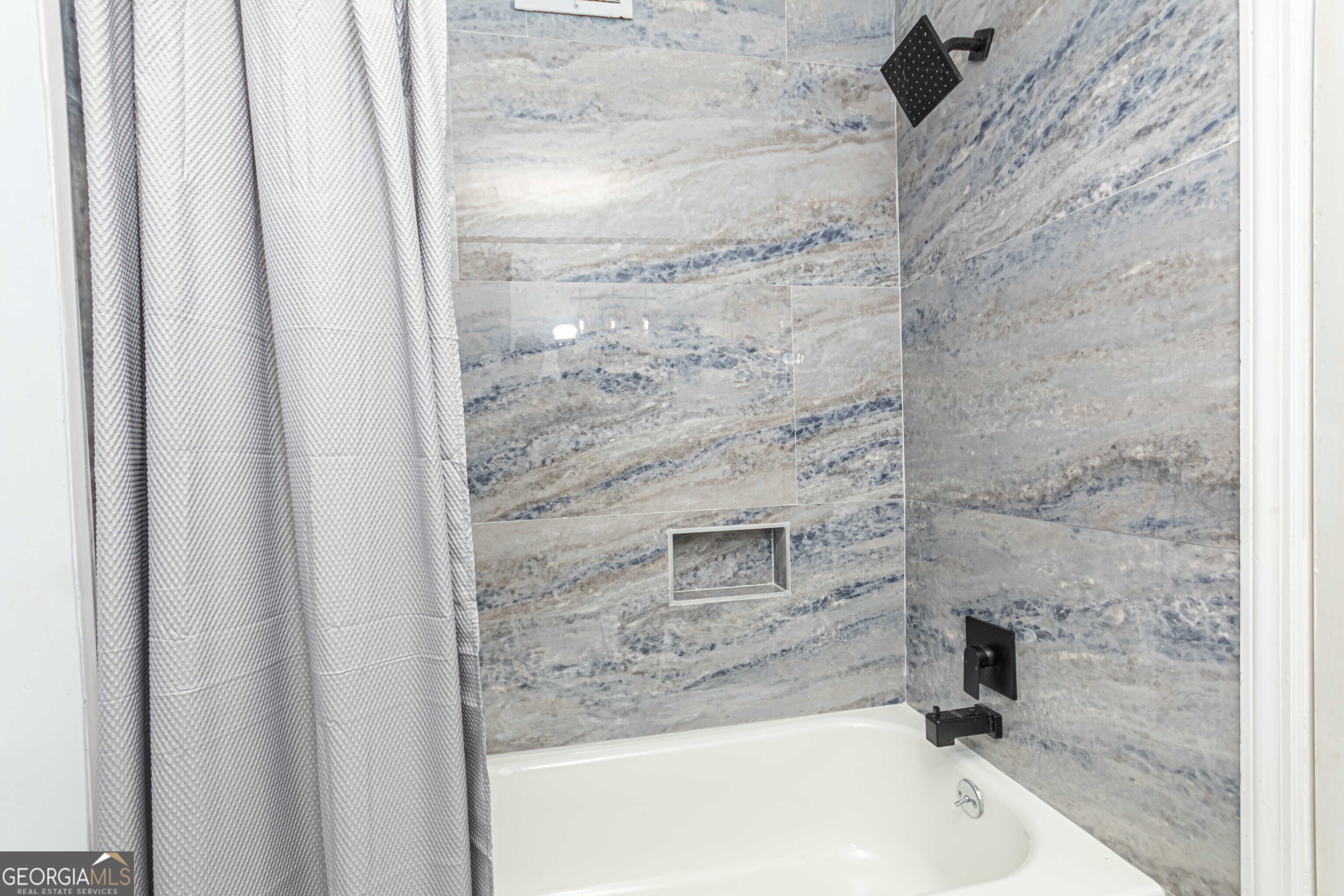 650 Lynhurst Drive Sw Property Photo 11