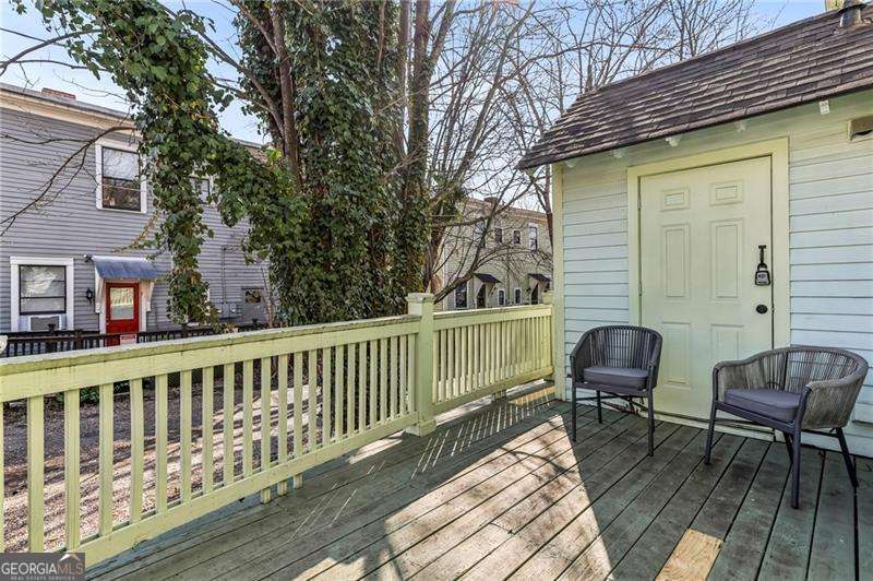 196 Reinhardt Street Property Photo 13