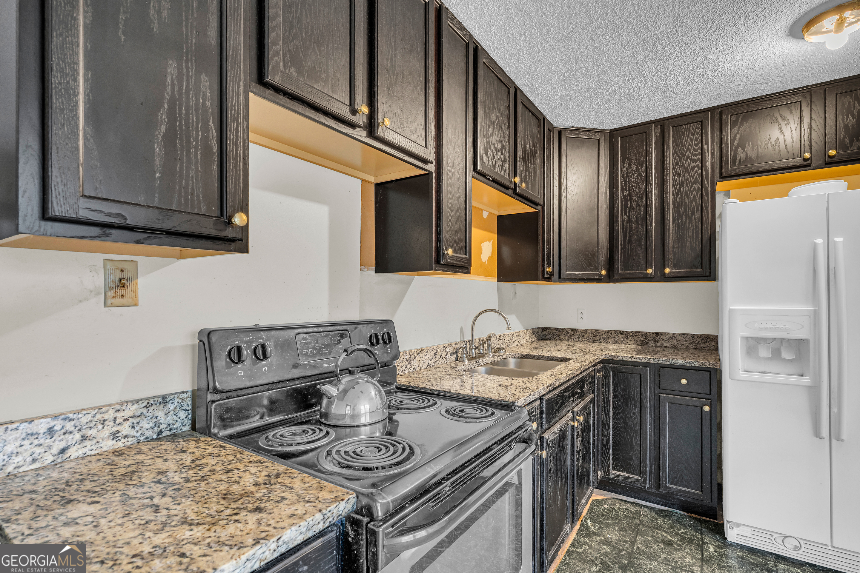 91 Almetie Drive Property Photo 14