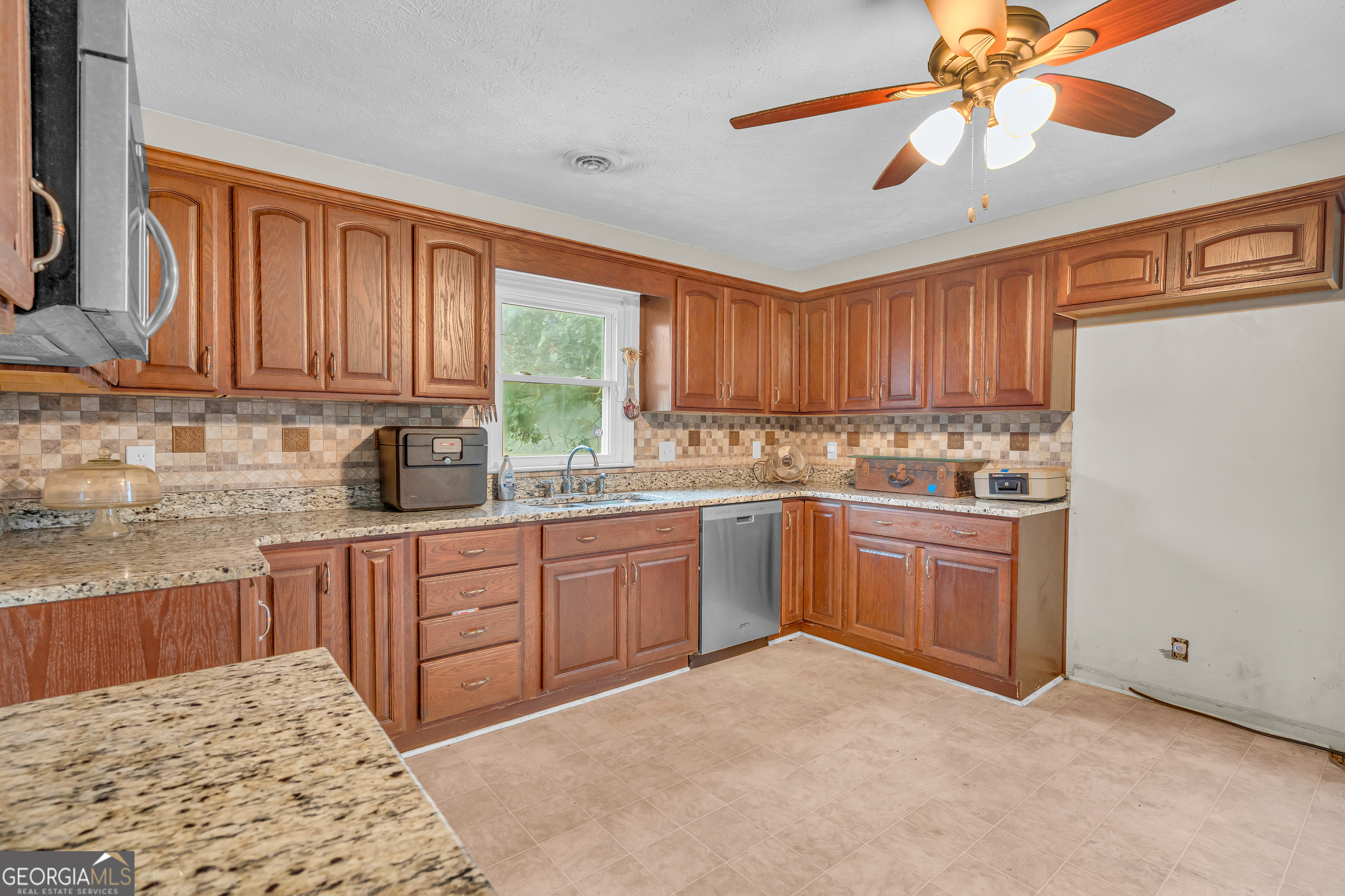 91 Almetie Drive Property Photo 30