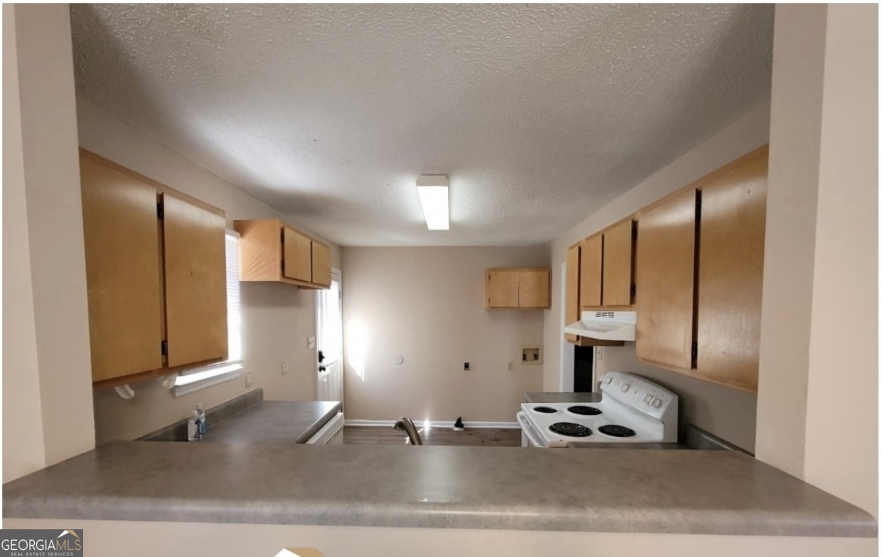 1323 Crawford Street Property Photo 2