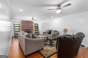 7596 Red Bud Ne Property Photo 7