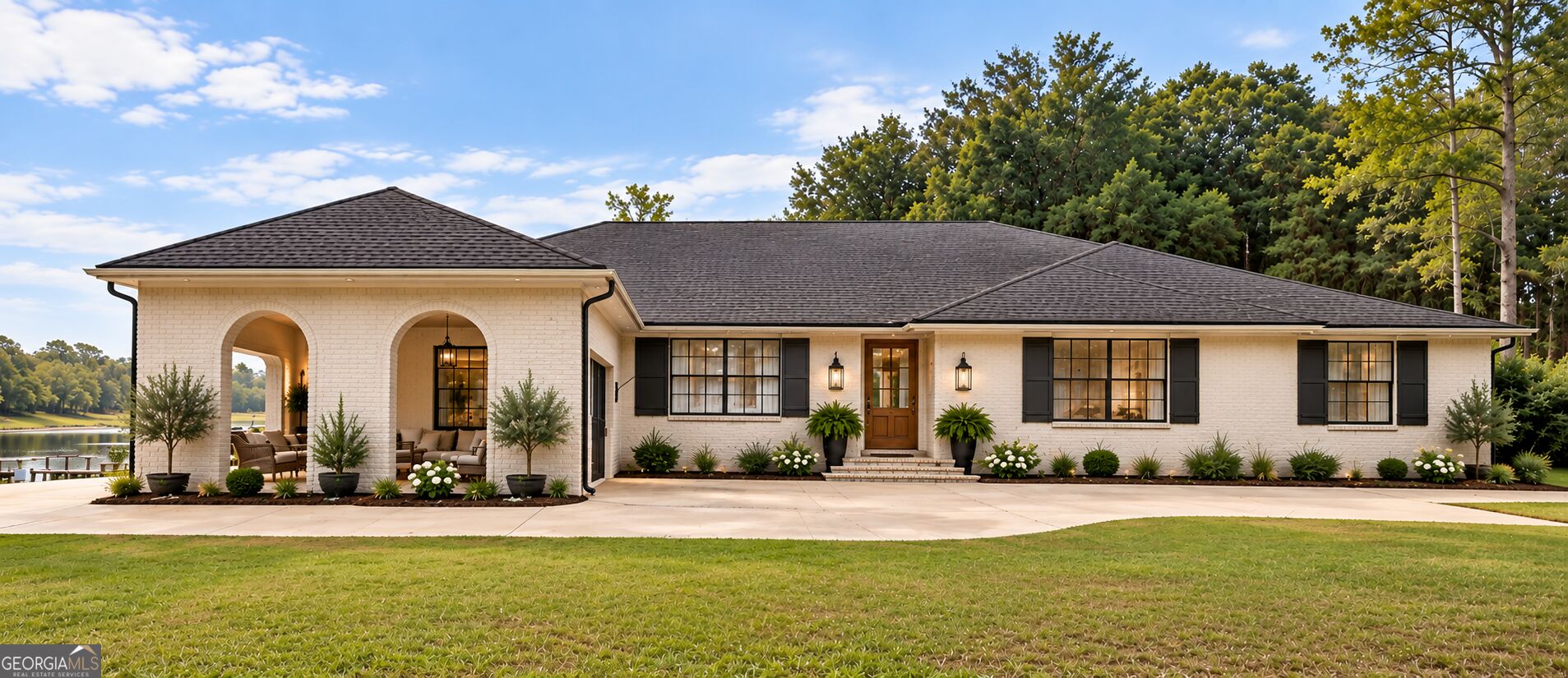290 Long Road Property Photo 4