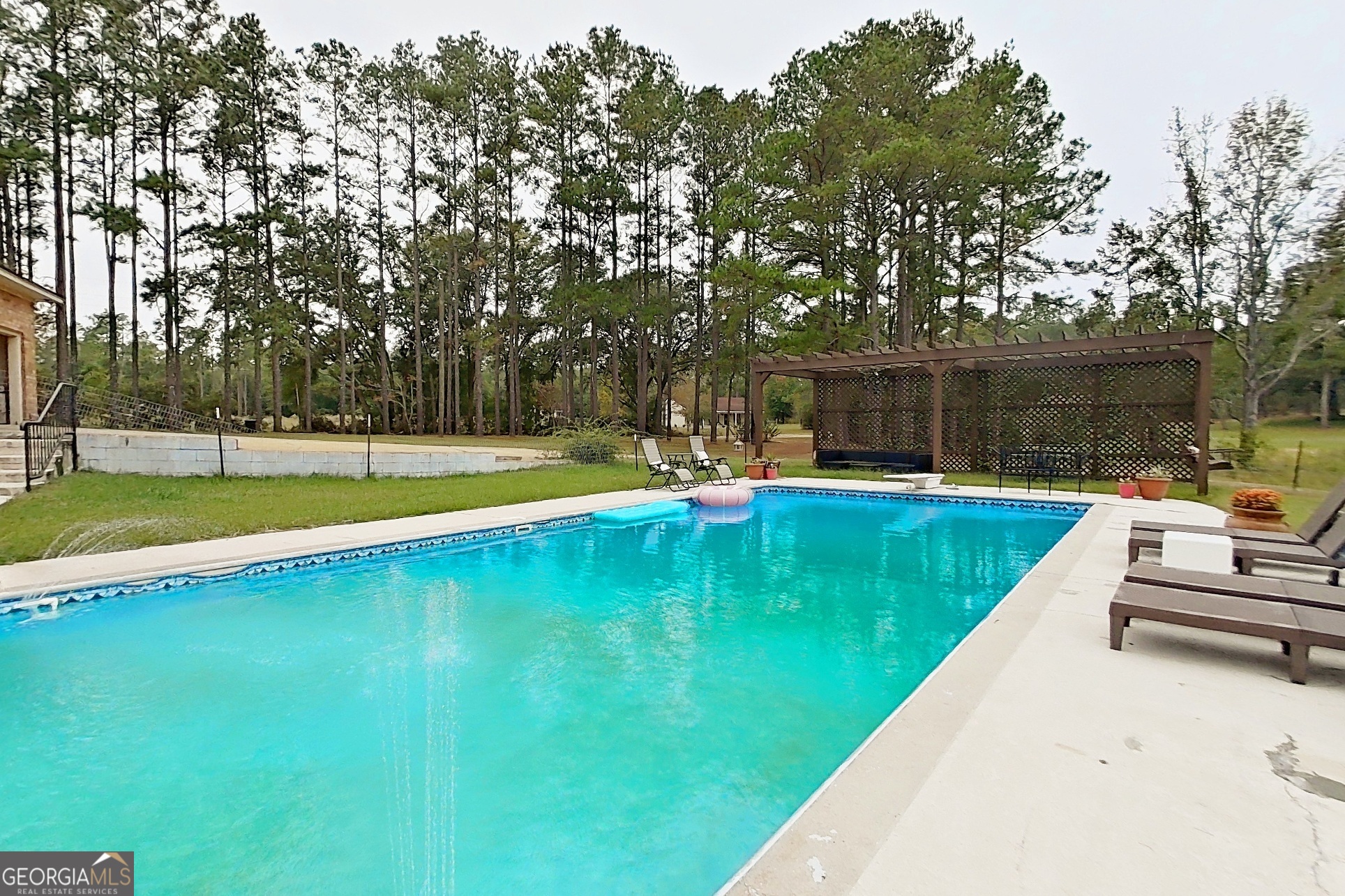 290 Long Road Property Photo 7