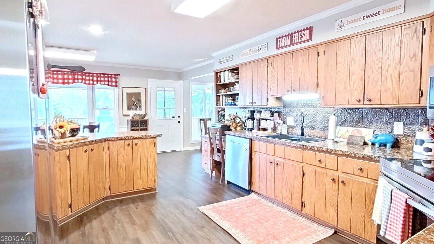 290 Long Road Property Photo 17