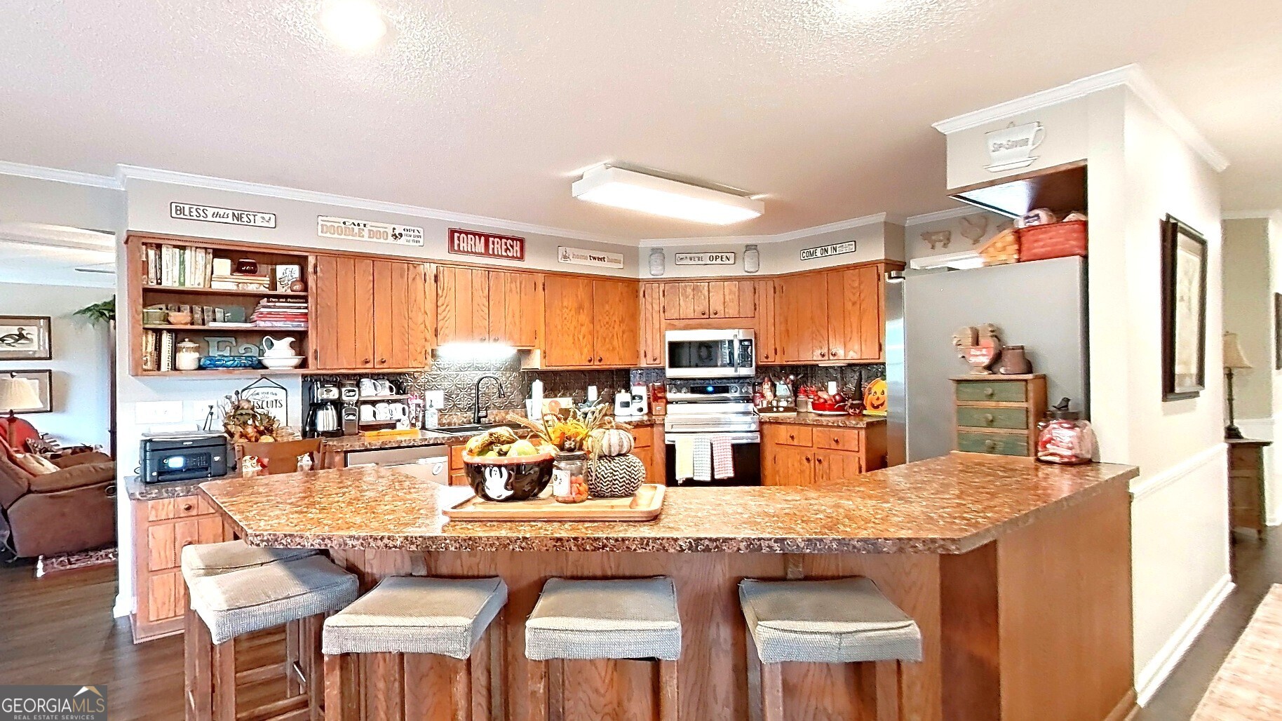 290 Long Road Property Photo 18