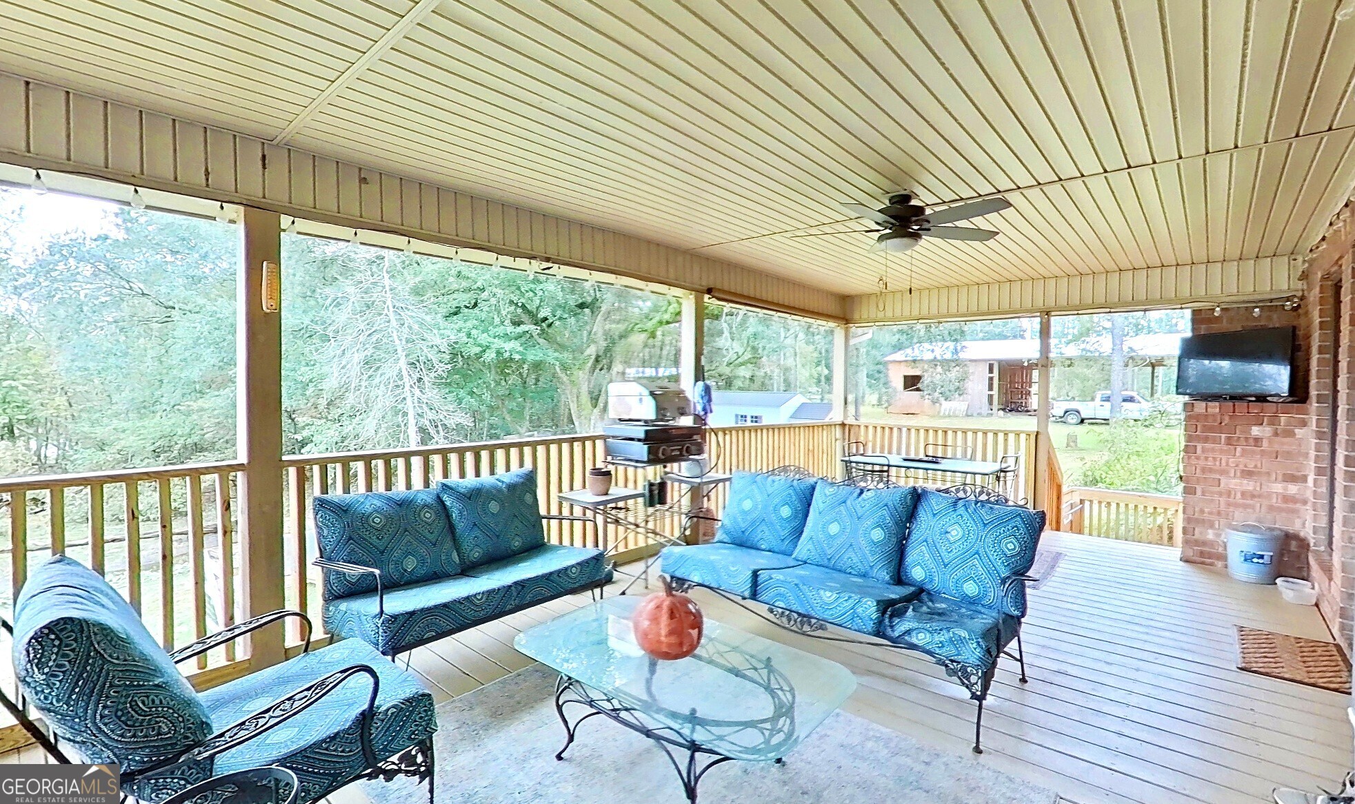 290 Long Road Property Photo 38