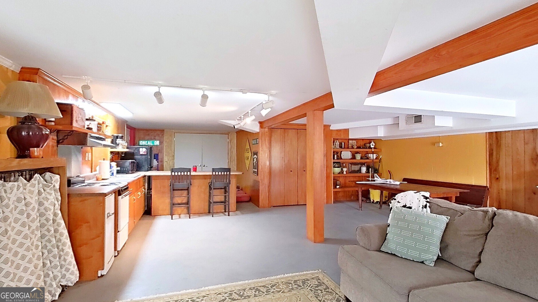 290 Long Road Property Photo 47