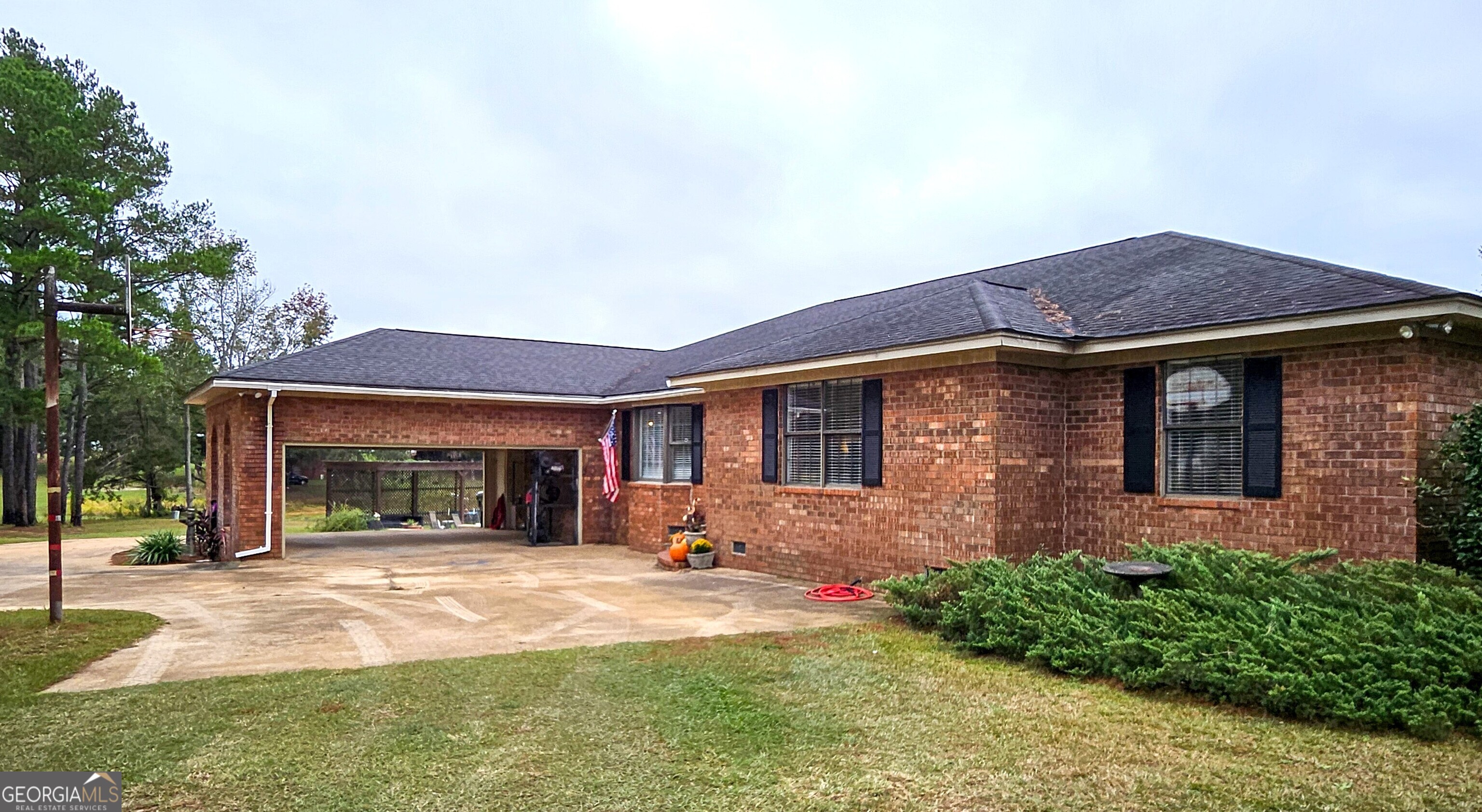 290 Long Road Property Photo 69