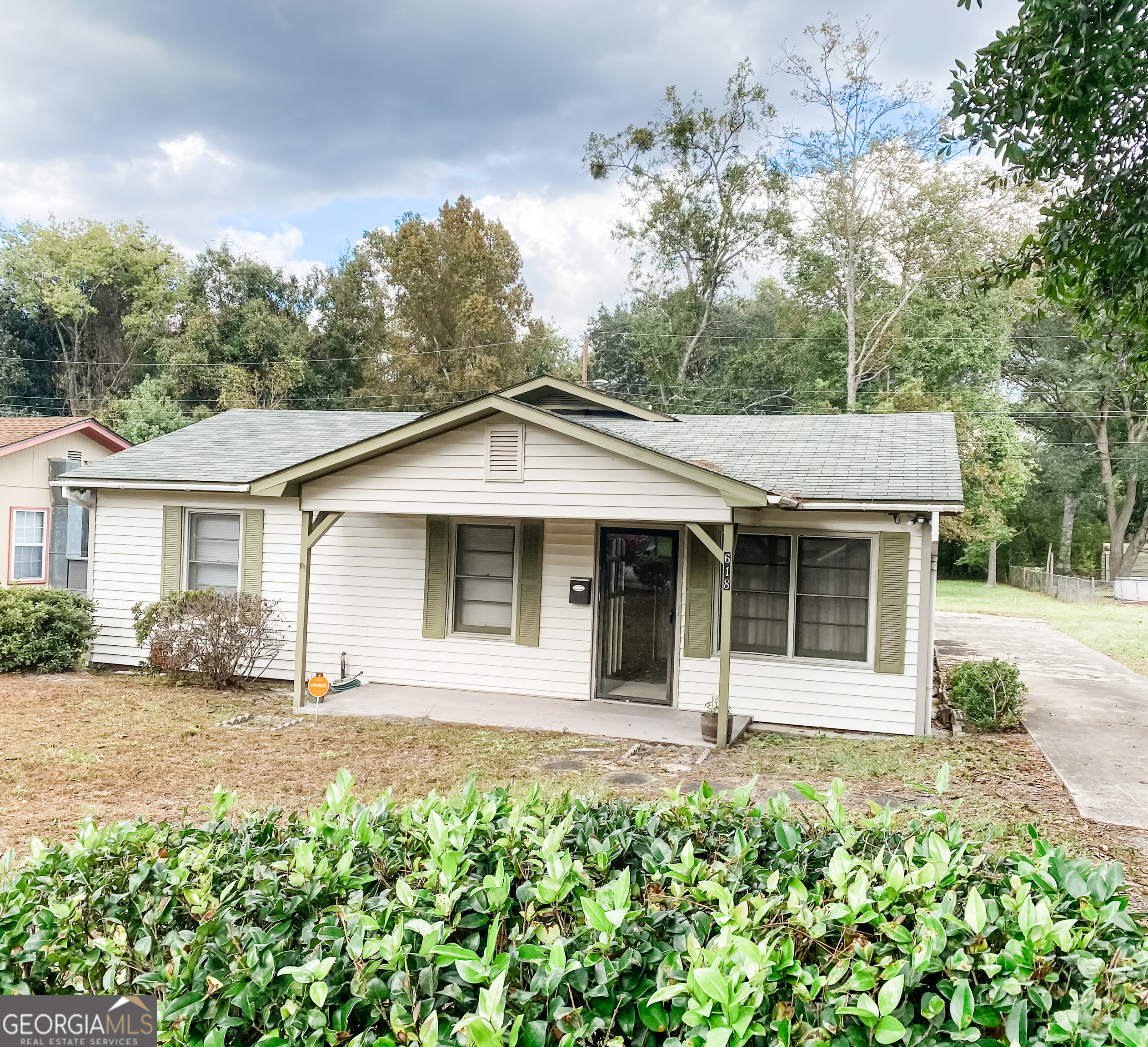 618 Robinson Drive Property Photo 1