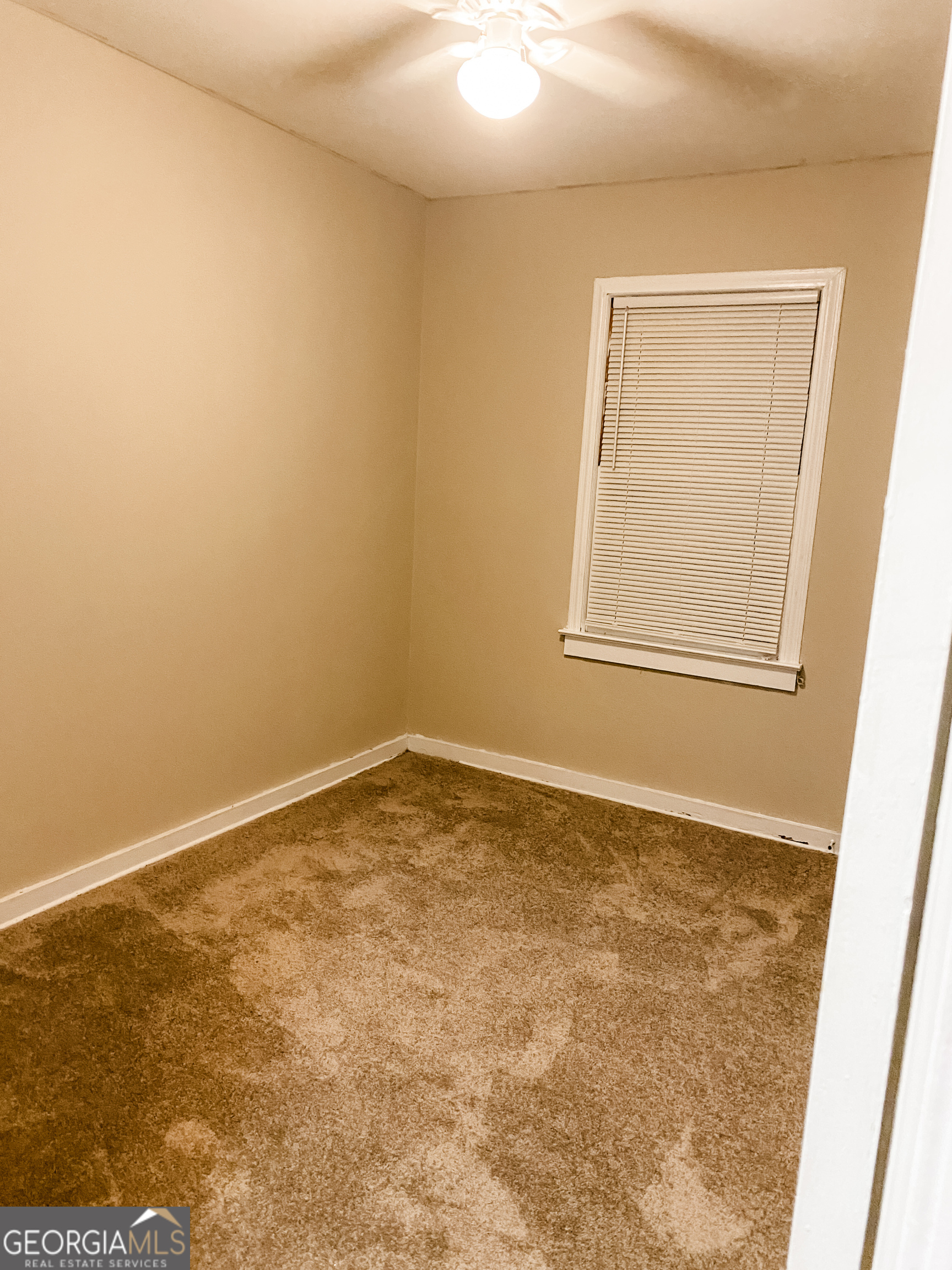 618 Robinson Drive Property Photo 6