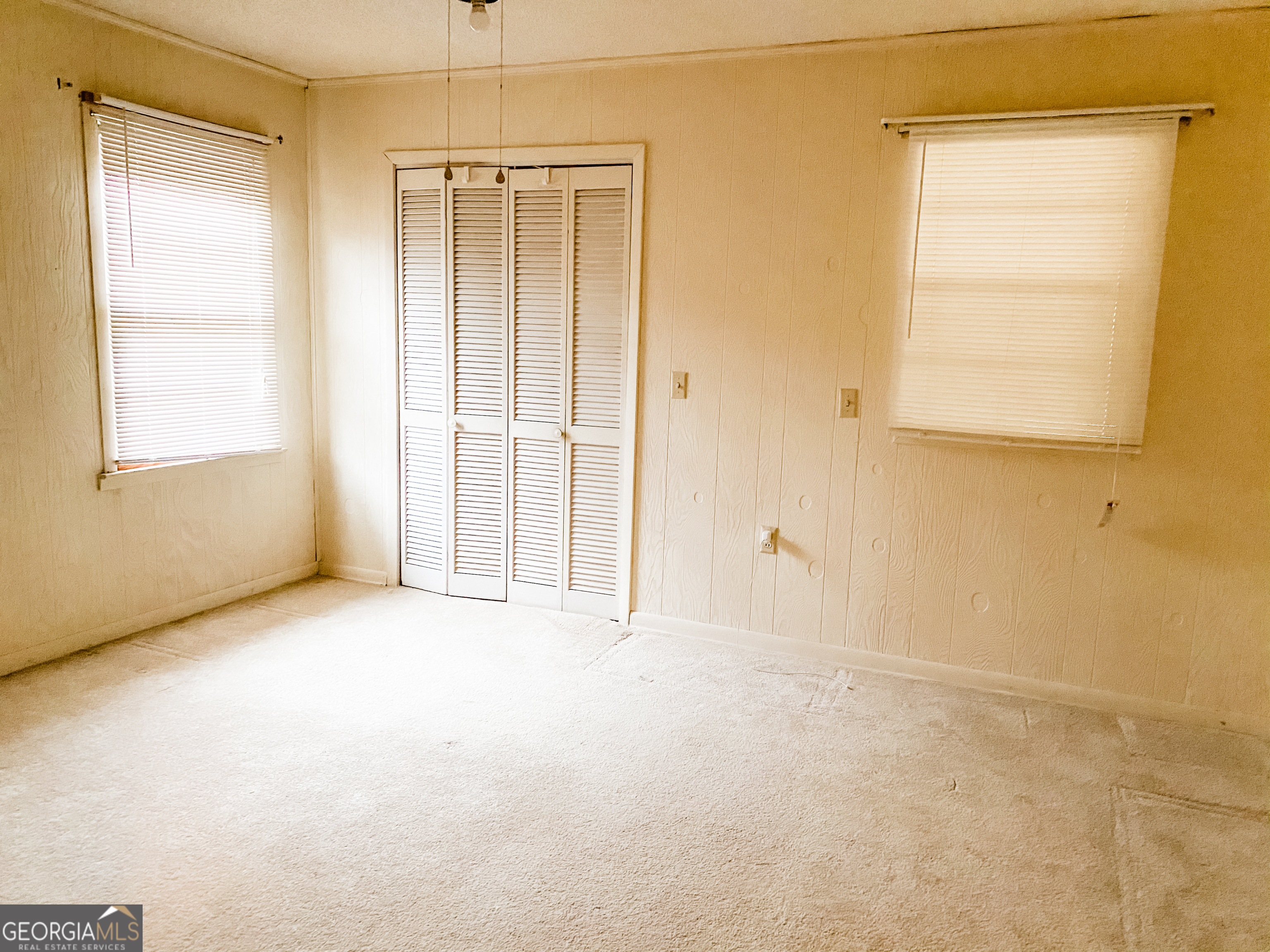 618 Robinson Drive Property Photo 8