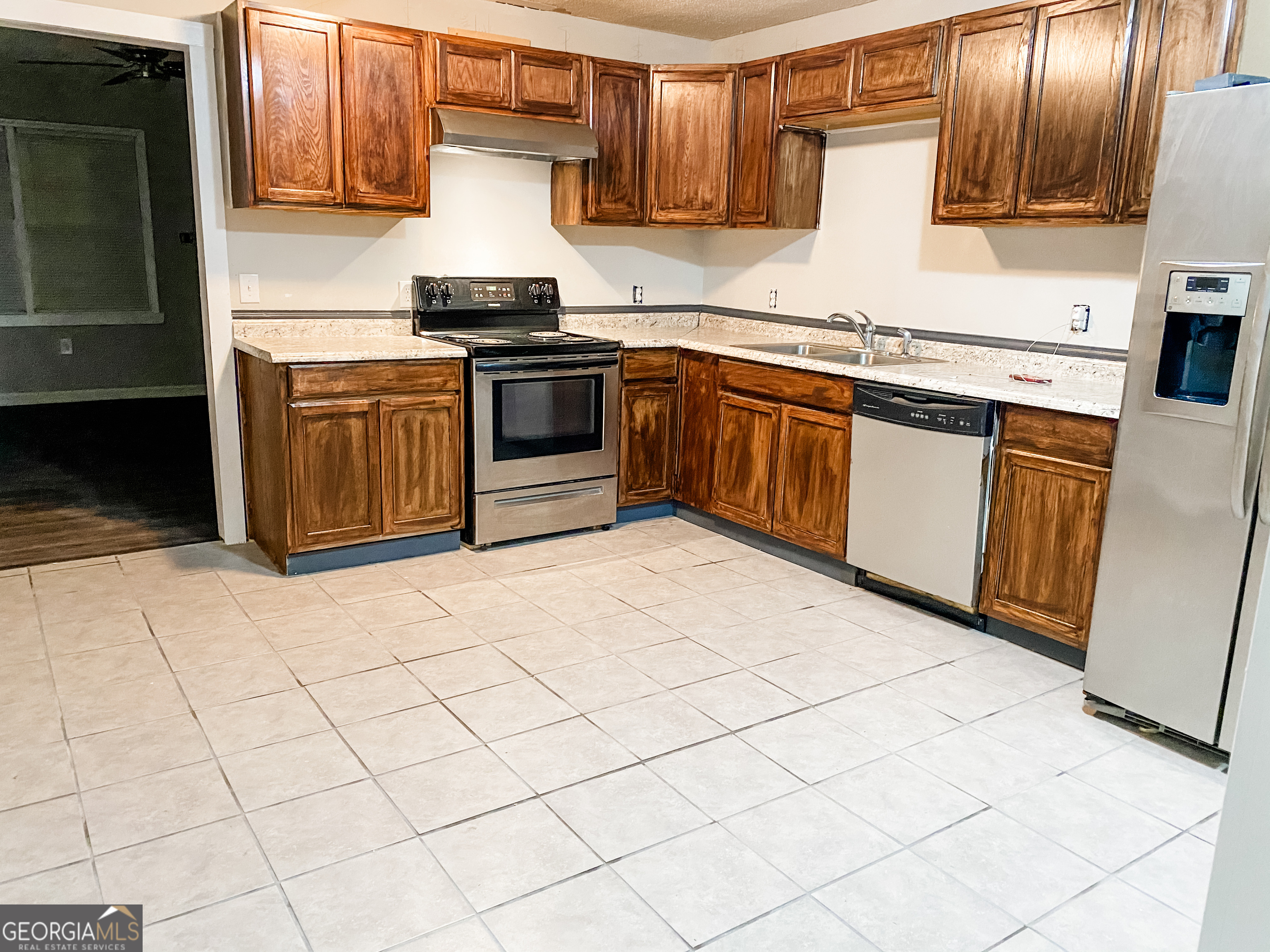 618 Robinson Drive Property Photo 10