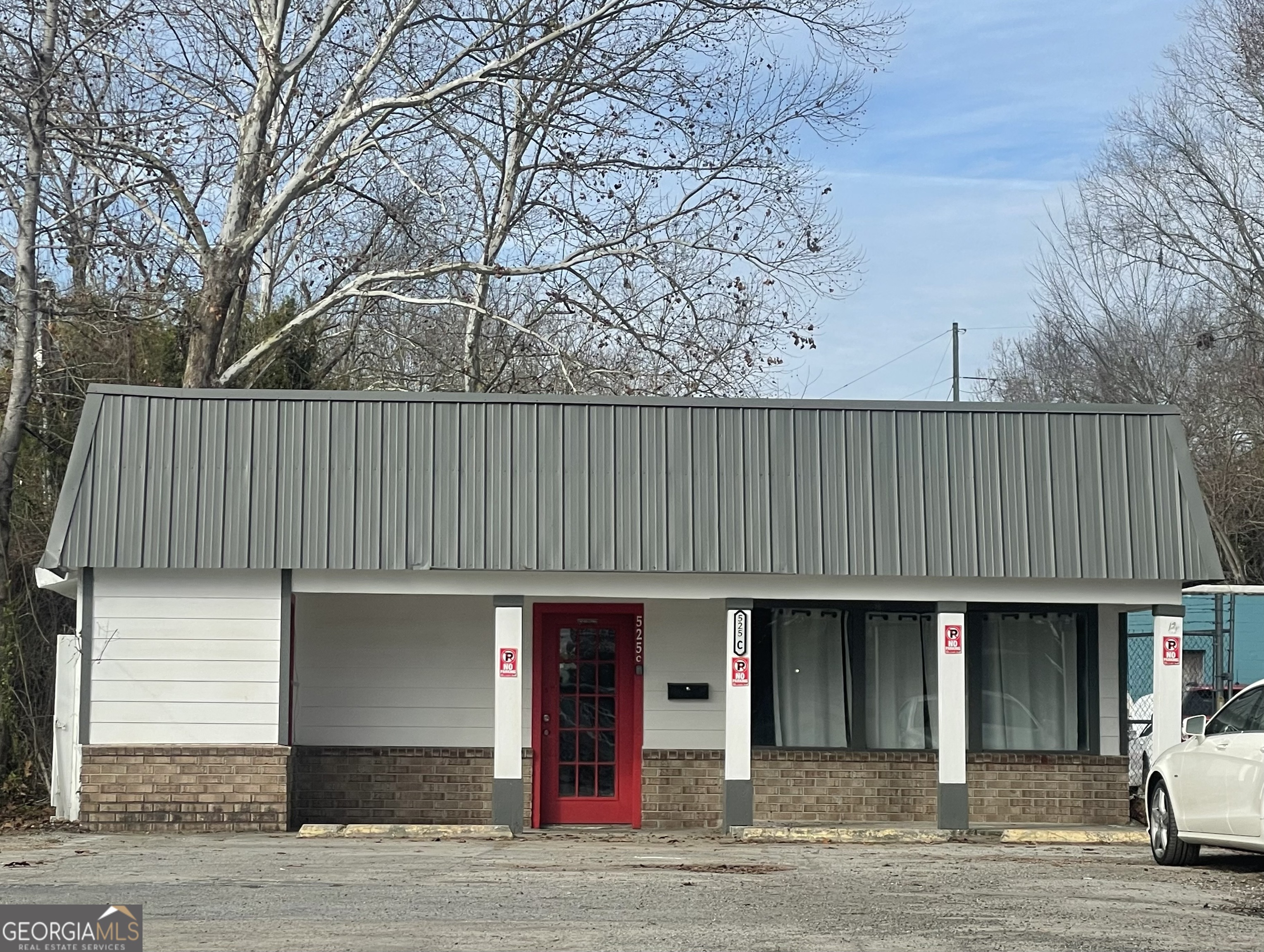 525 Us Highway 80 W Property Photo 1
