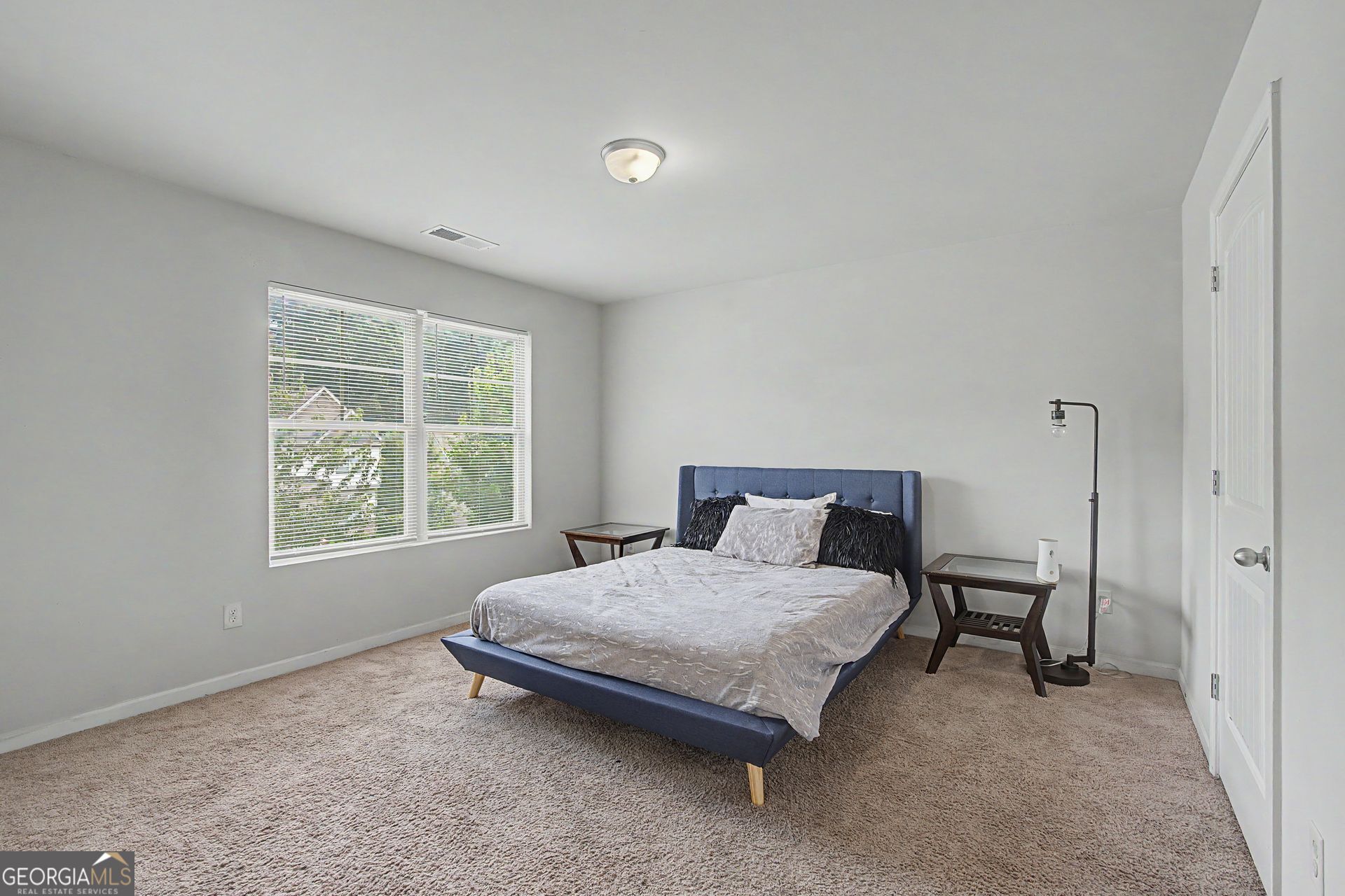 4299 Traipse Path Property Photo 14