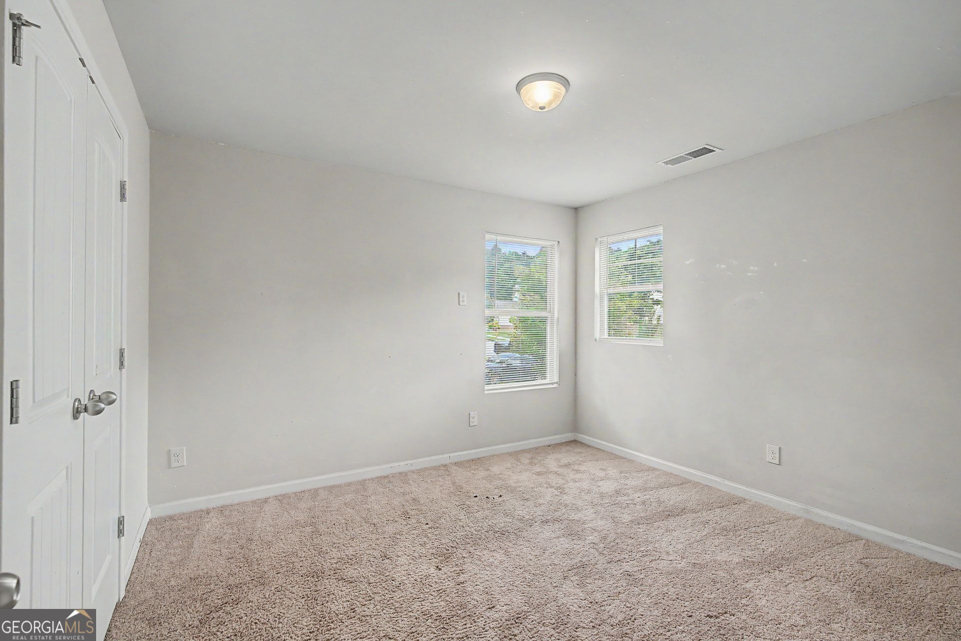 4299 Traipse Path Property Photo 16