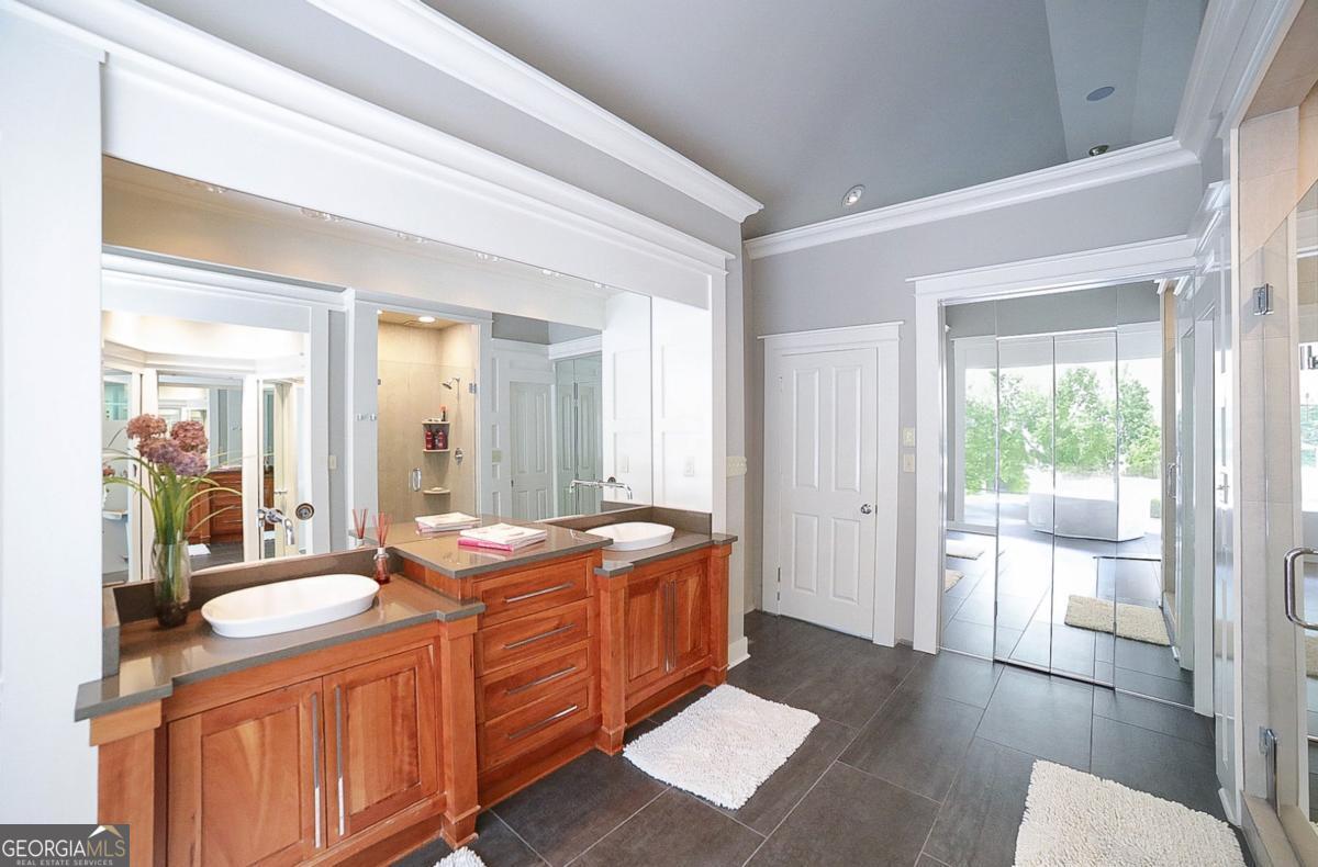 500 Kingston Road Property Photo 22