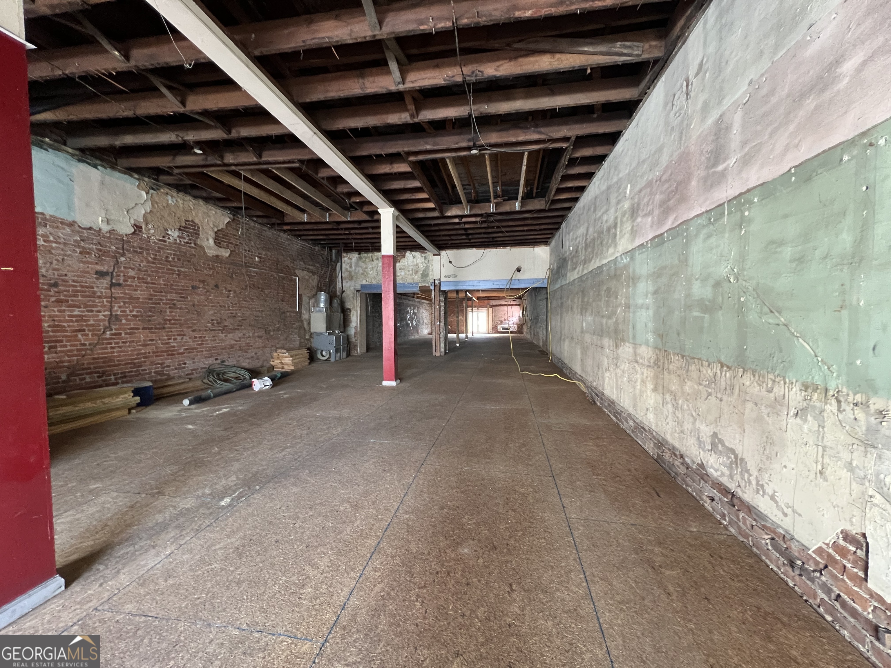 318 Broad Street Property Photo 3