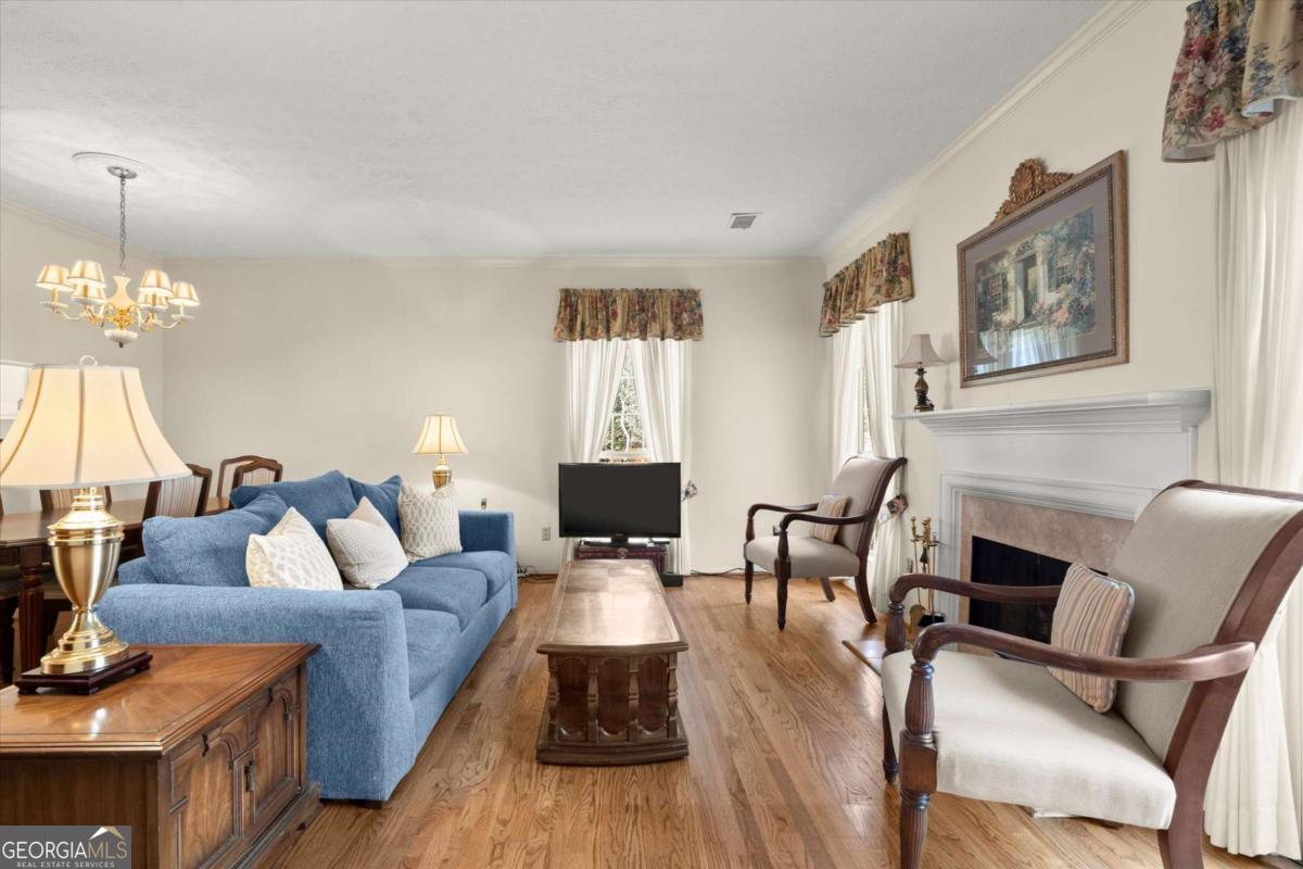 3657 Monticello Commons Property Photo 7
