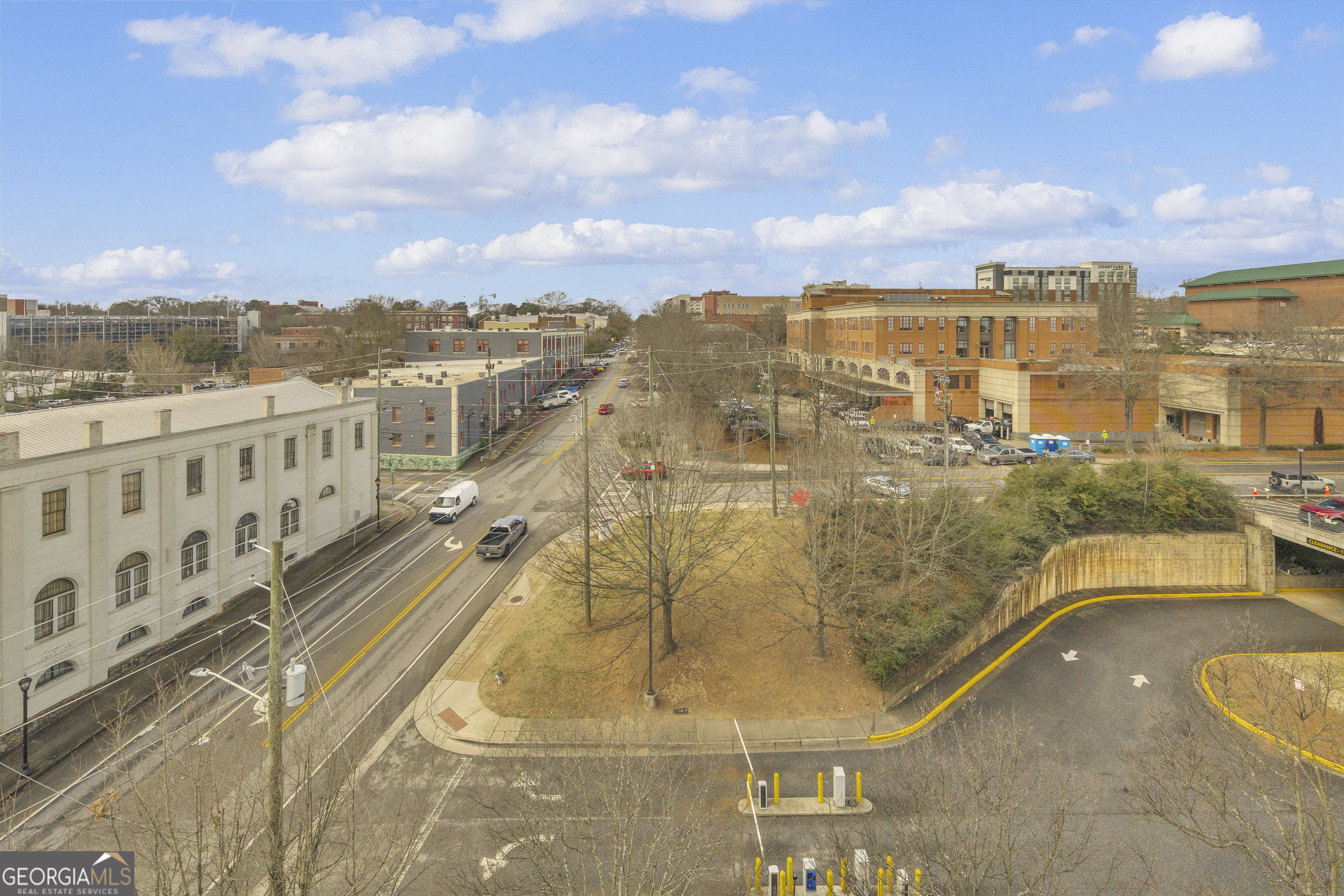755 E Broad Street # 803 Property Photo 13