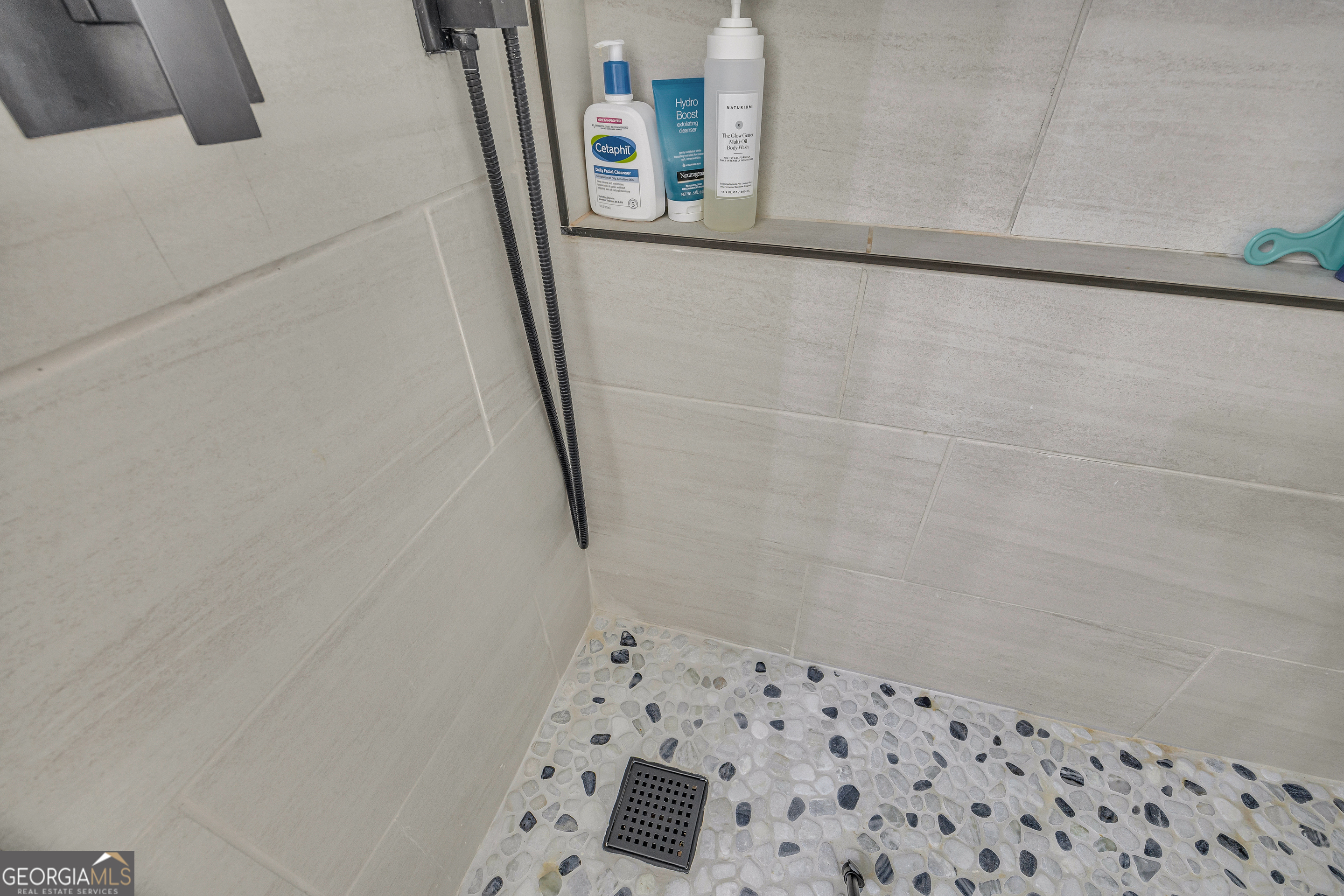 755 E Broad Street # 803 Property Photo 22