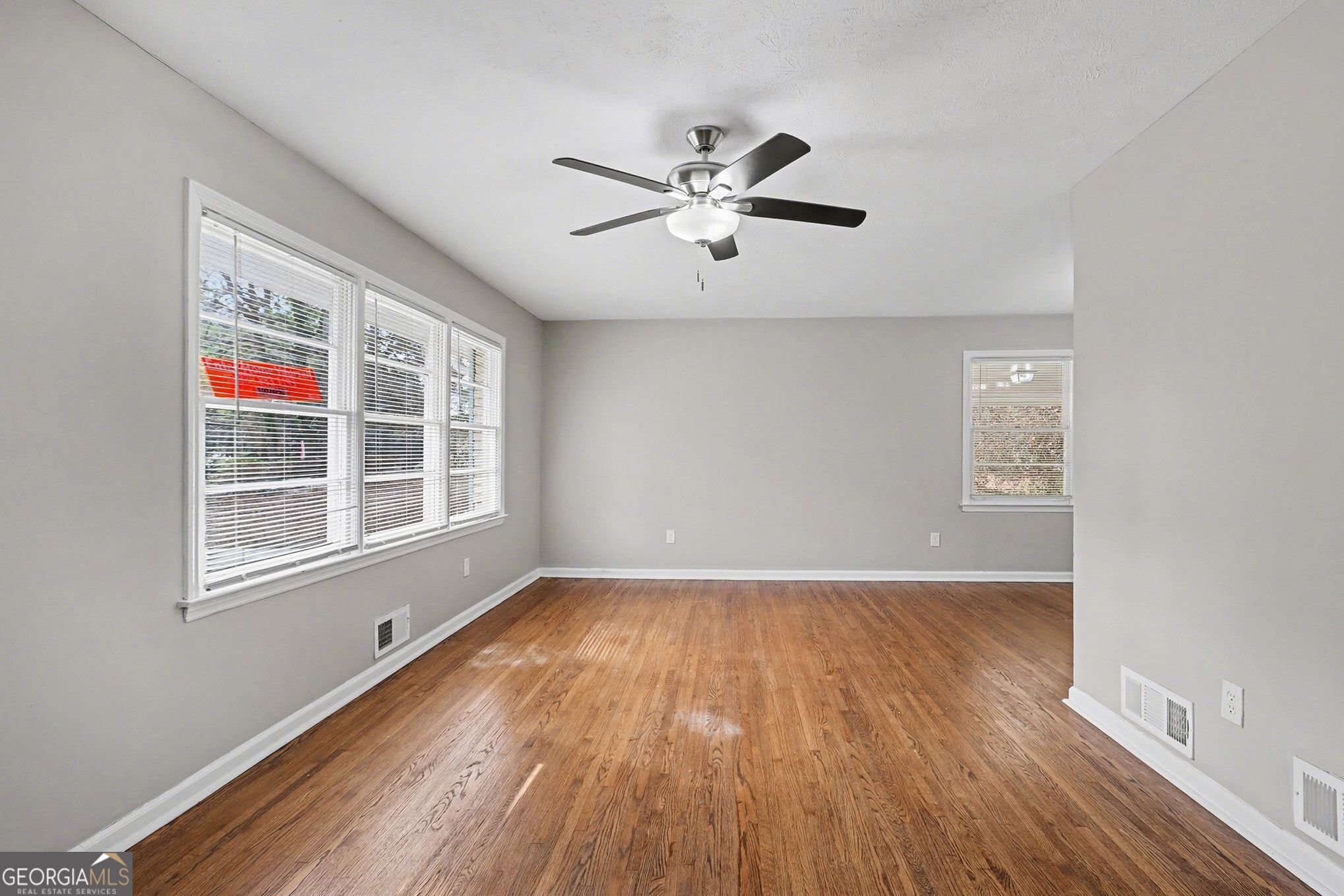 1489 Pine Drive Property Photo 6