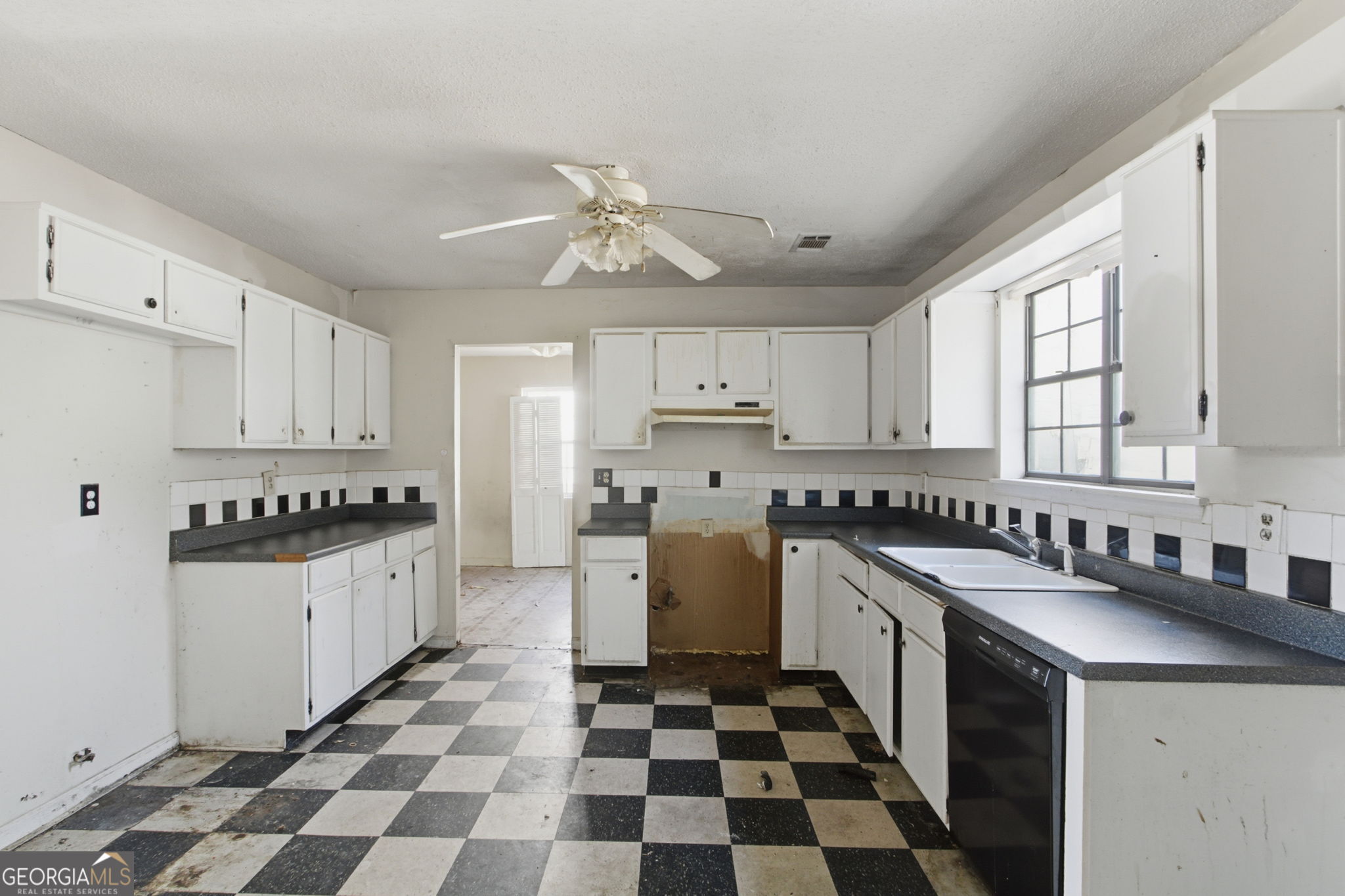 5452 Forest Path Court Property Photo 10